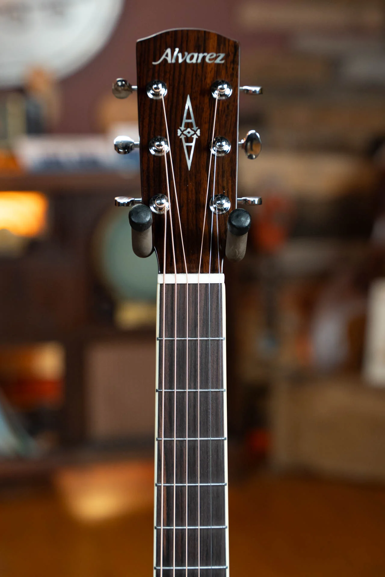 Alvarez Masterworks Series MD60 Herringbone Sitka/African Mahogany Dreadnought Acoustic Guitar #2436 - Image 4