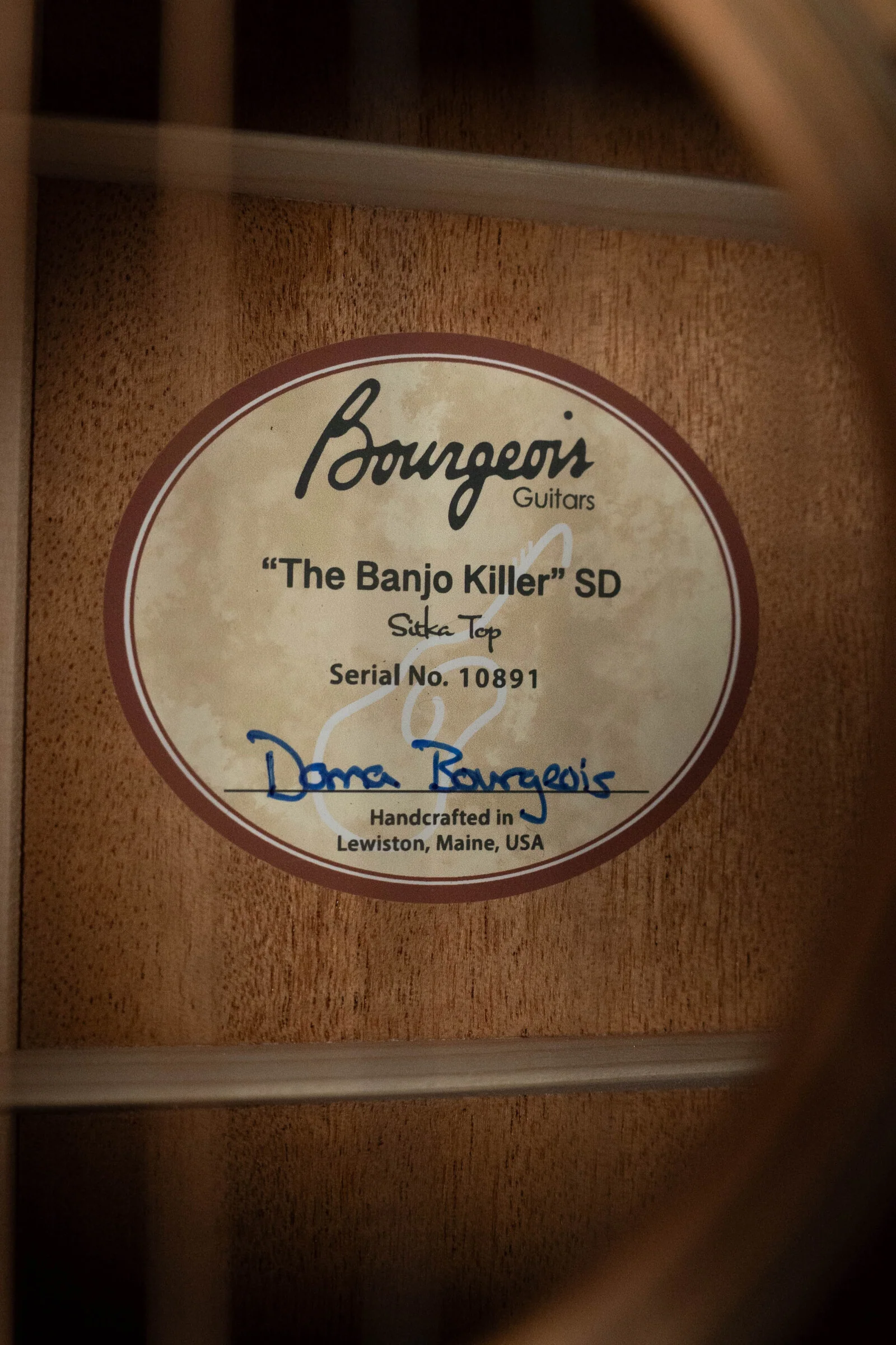 Bourgeois Banjo Killer LSBK-SD Bearclaw Figured Sitka/Beeswing Mahogany Slope Shoulder Dreadnought Acoustic Guitar #0891 - Image 3