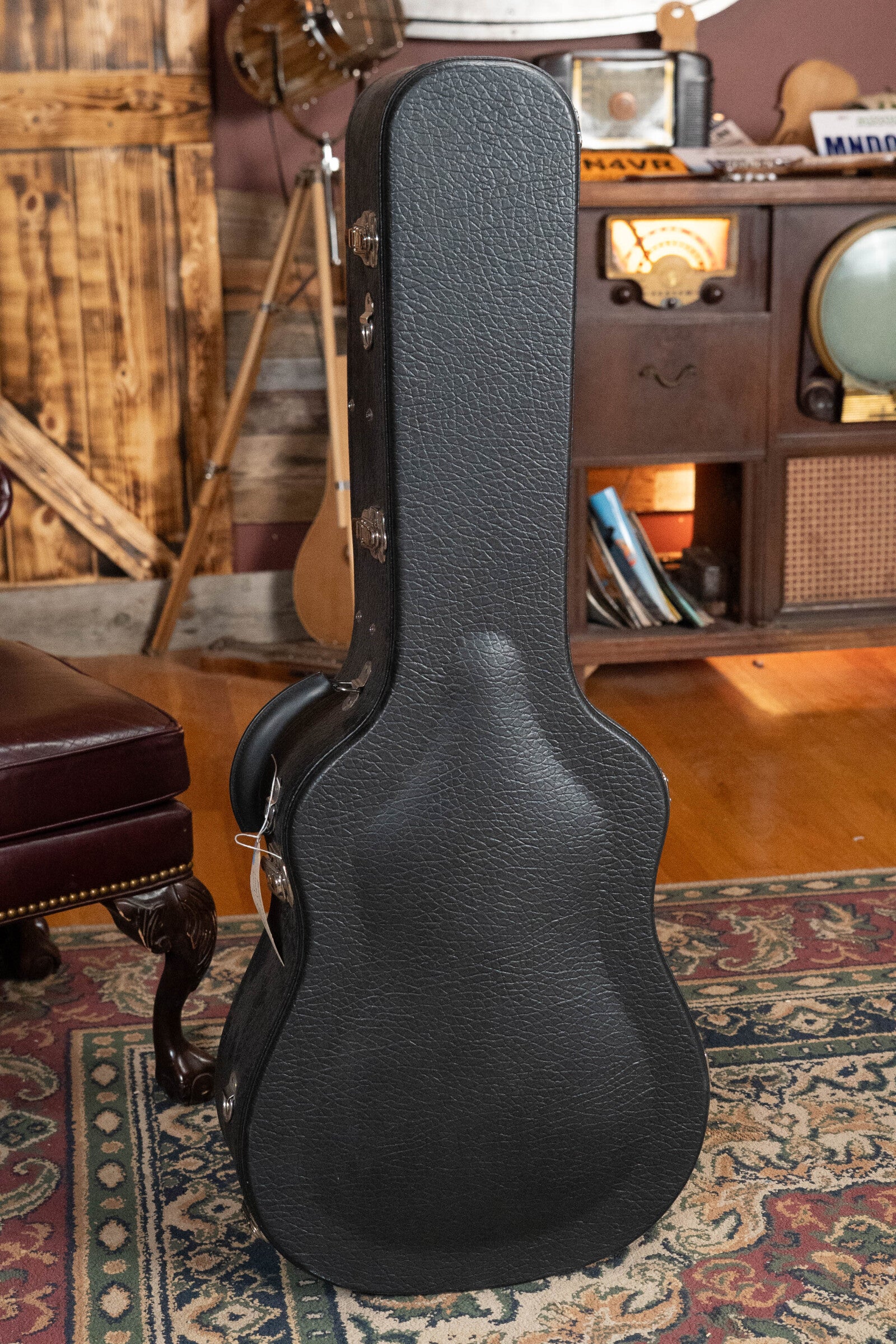 Bourgeois D Touchstone Signature Torrefied Alaskan Sitka/Madagascar Rosewood Dreadnought Acoustic Guitar #8235 - Image 15