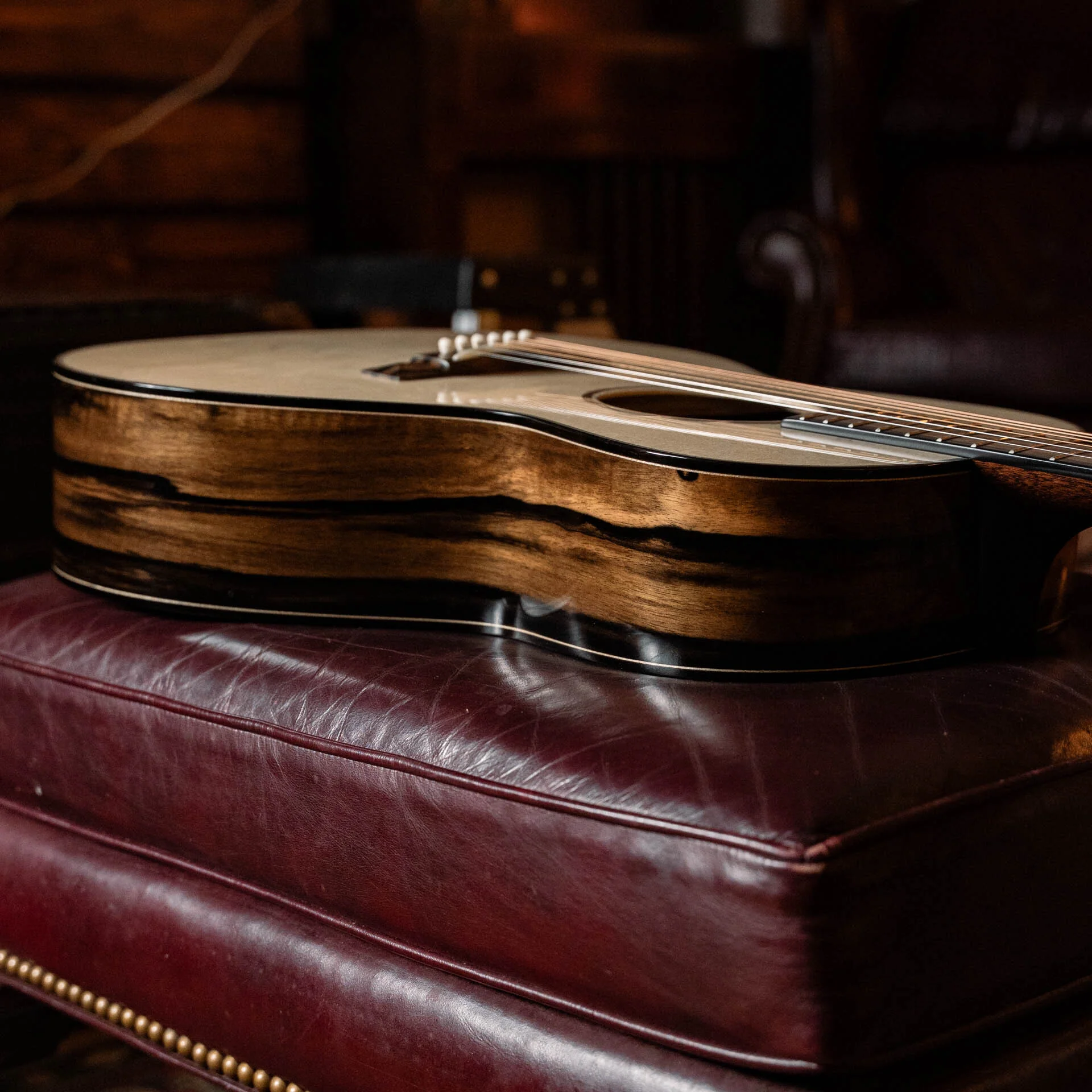 Bourgeois LDBO Legacy Series 50th Anniversary Italian Spruce/Macassar Ebony L-OO Acoustic Guitar #0855 - Image 5