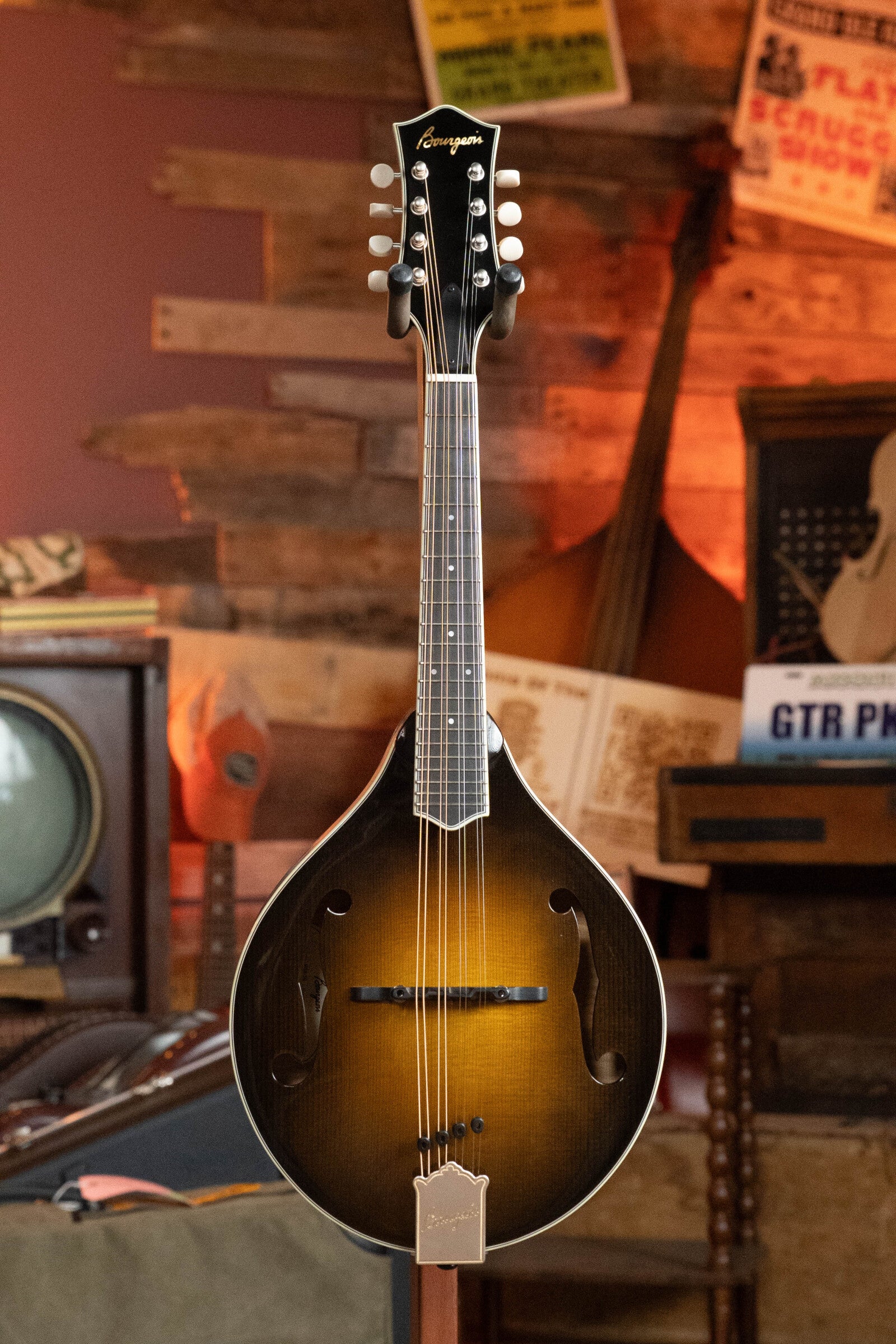 Bourgeois M5-A-SB Aged-Tone Adirondack/Maple Sunburst A-Style Mandolin #9101 - Image 6