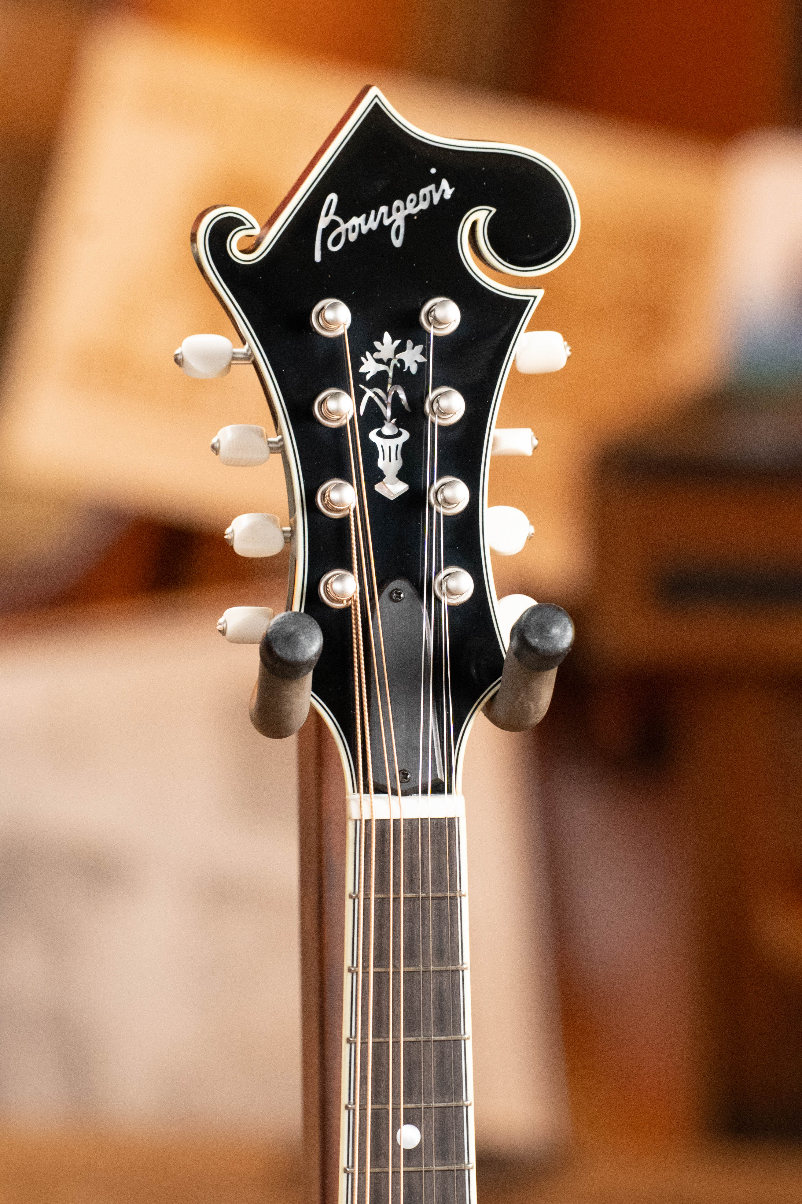 Bourgeois M5-F-CR Aged-Tone Adirondack/Maple Cordovan Red F-Style Mandolin #2139 - Image 8