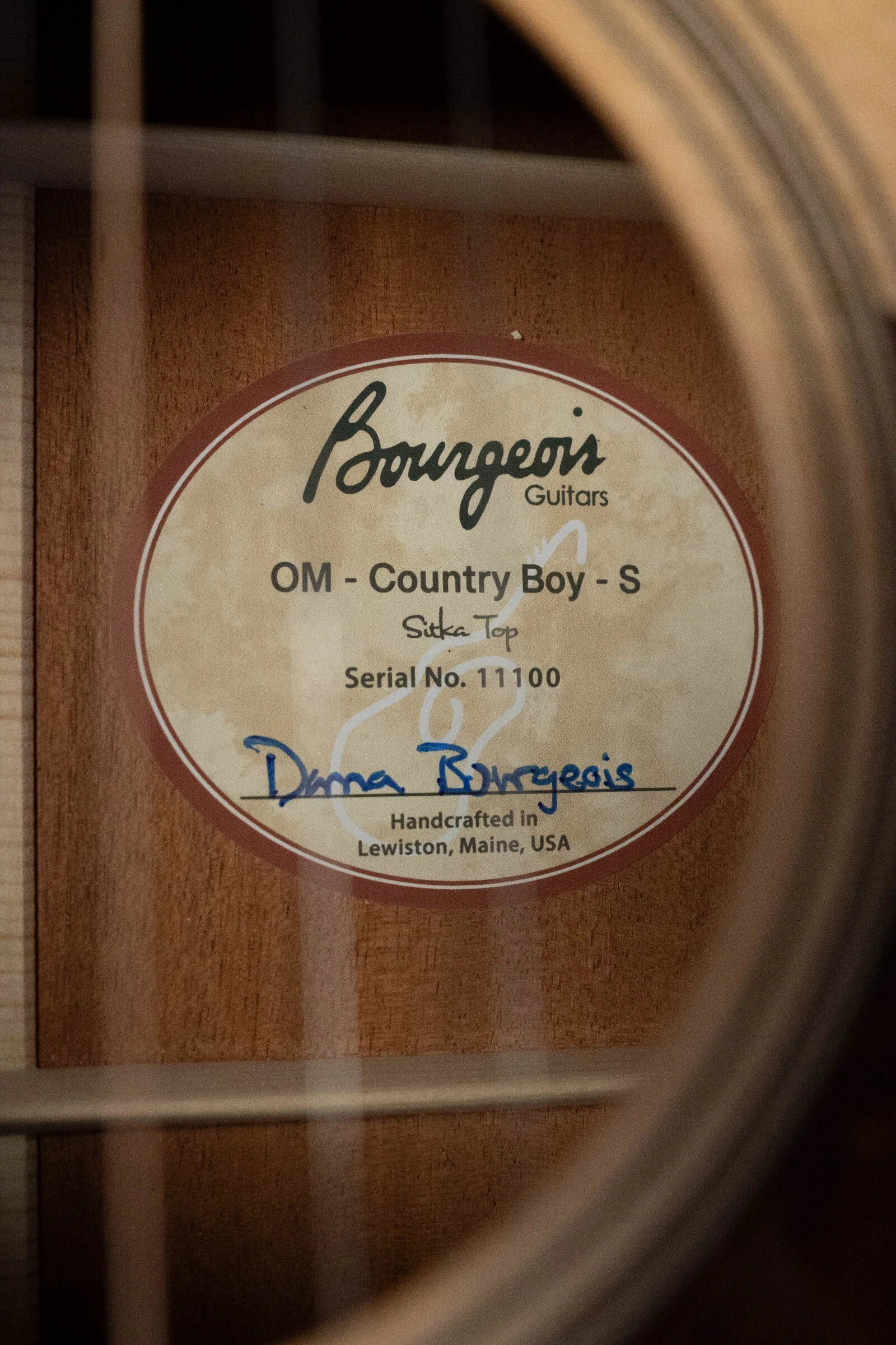 Bourgeois Professional Series Country Boy Satin Sitka/Mahogany Satin OM Acoustic Guitar #1100 - Image 4