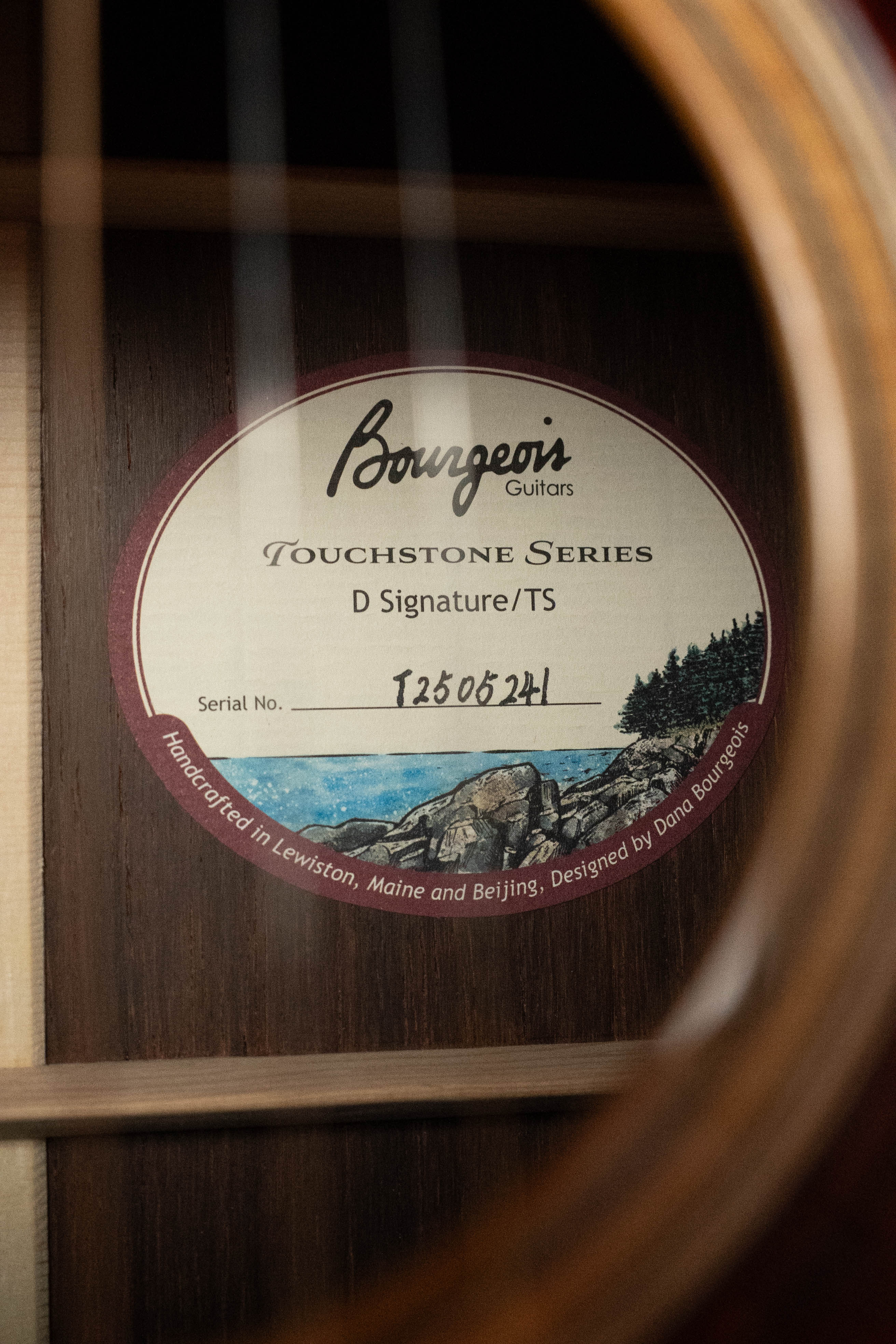 Bourgeois Signature Touchstone Series Torrefied Sitka/Madagascar Dreadnought Acoustic Guitar #5241 - Image 5