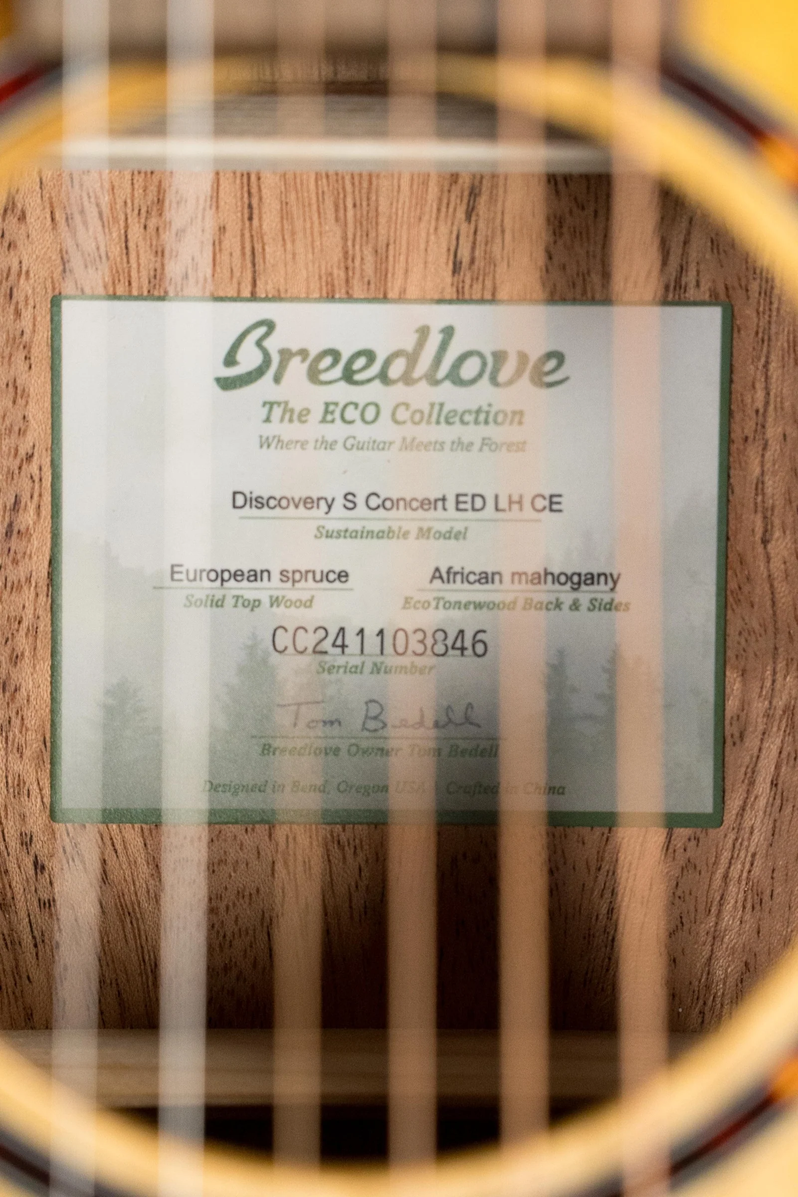 Breedlove Discovery Series Spruce/Mahogany Edgeburst Left-Handed Cutaway Concert Guitar w/Electronics #3846 - Image 3