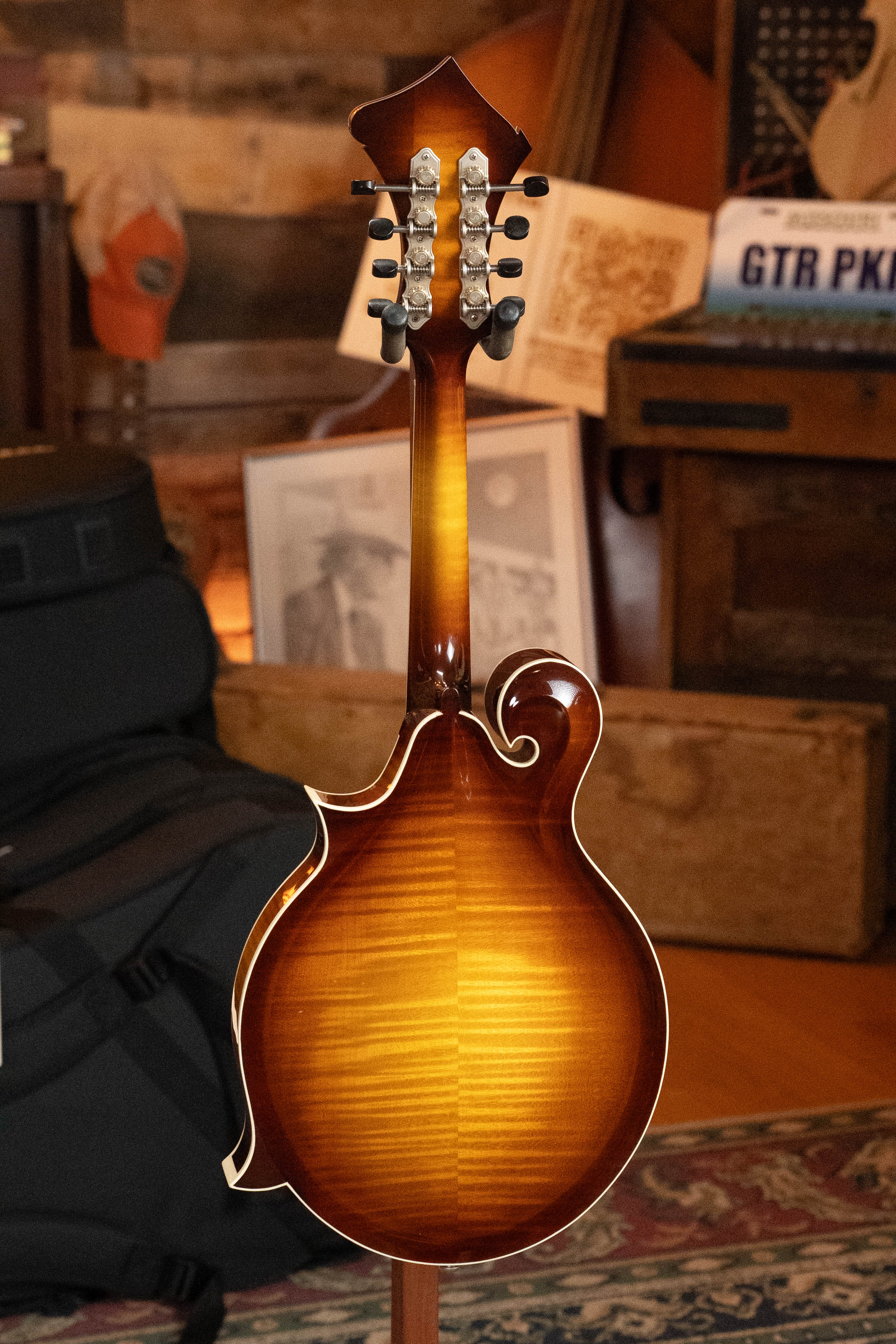 Bulas Carpathian Spruce/Curly Maple Gloss Tobacco Sunburst F-Style Mandolin #6116 - Image 10