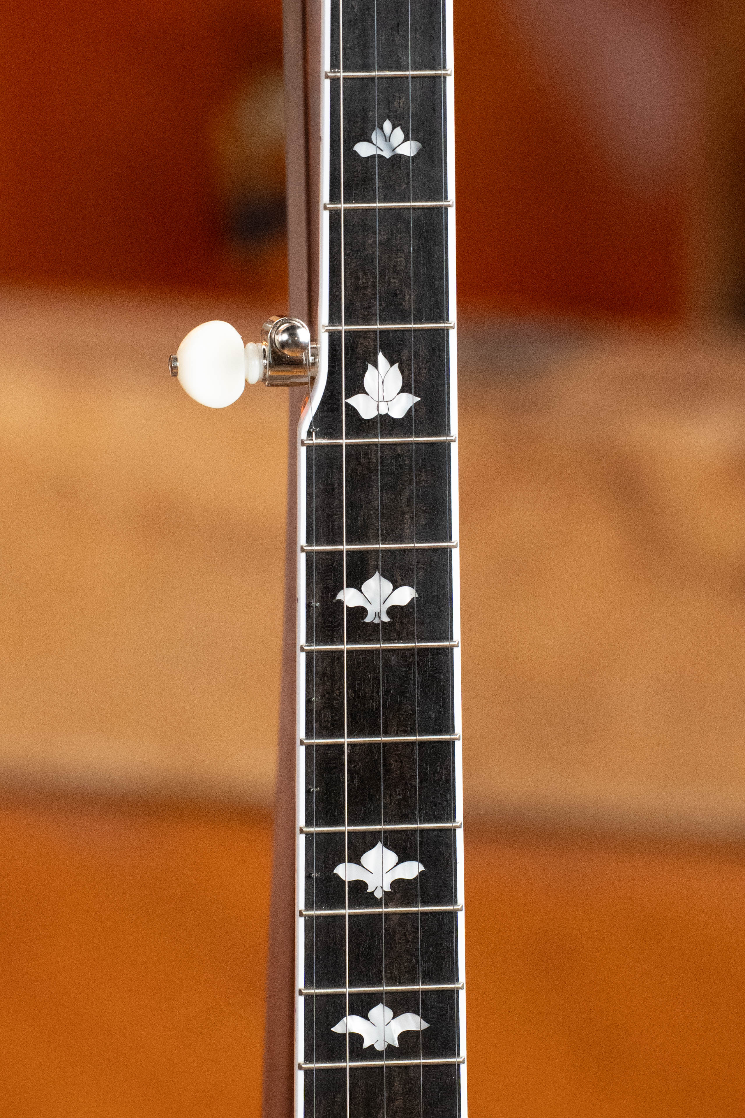 Deering White Lotus 5-String Resonator Banjo w/Spikes Installed #BB44 - Image 7