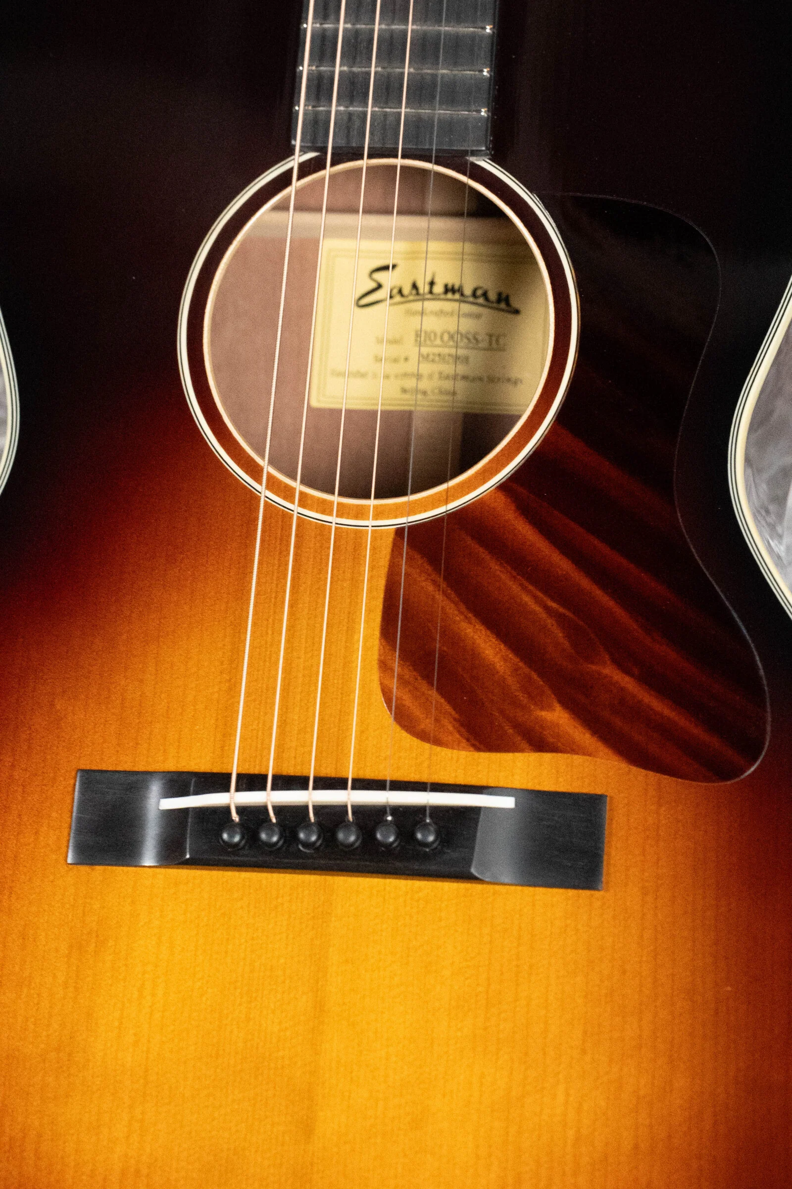 Eastman E10OOSS-TC Thermo-Cured Adirondack/Mahogany OO Slope Shoulder Sunburst Acoustic Guitar #7001 - Image 3