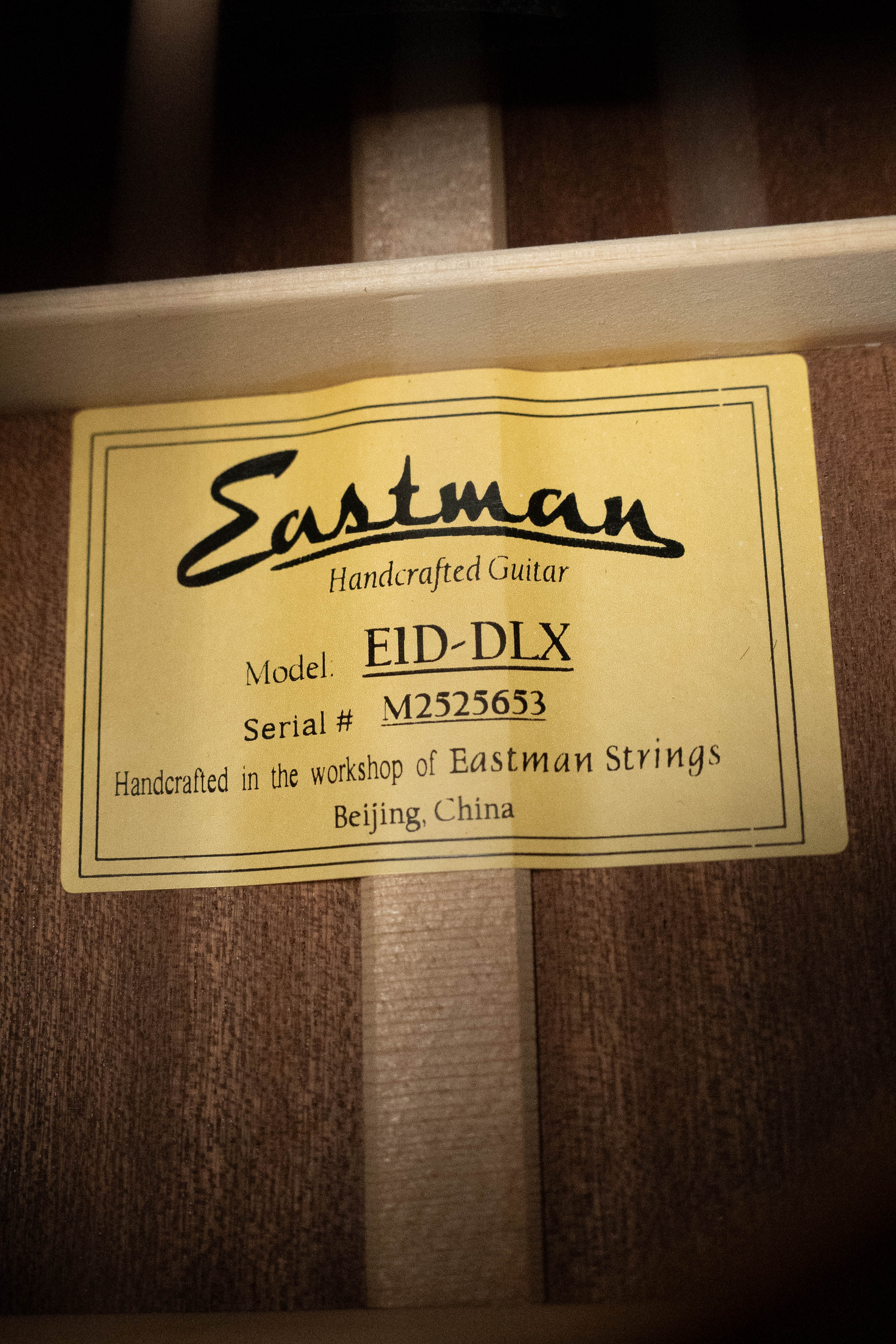 Eastman E1D-DLX Sitka/Sapele Dreadnought Guitar w/Fishman Pickup #5653 - Image 4