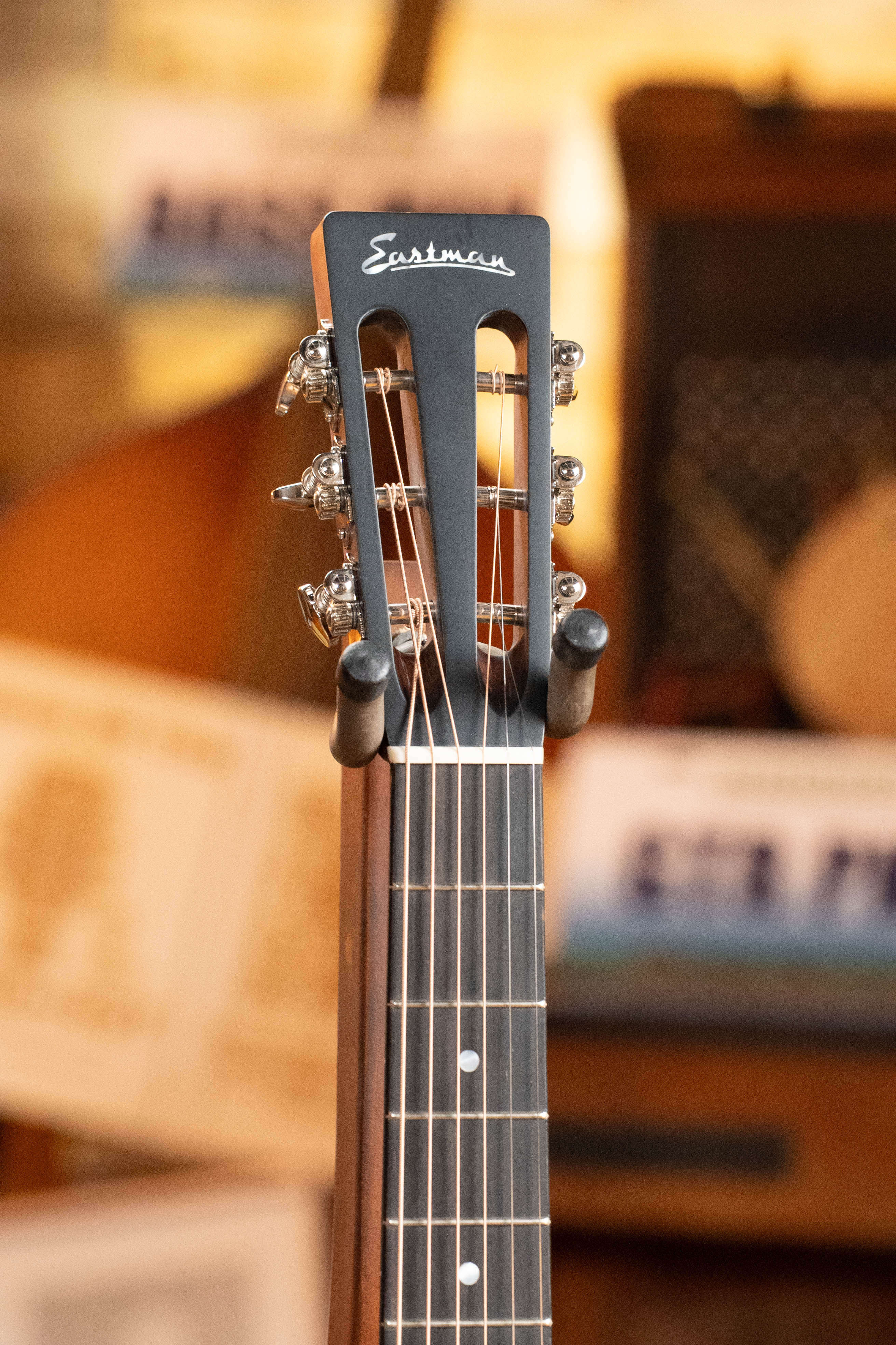 Eastman E1P-DLX-SB Sitka/Sapele Sunburst Parlor Guitar w/Fishman Pickup #3719 - Image 8