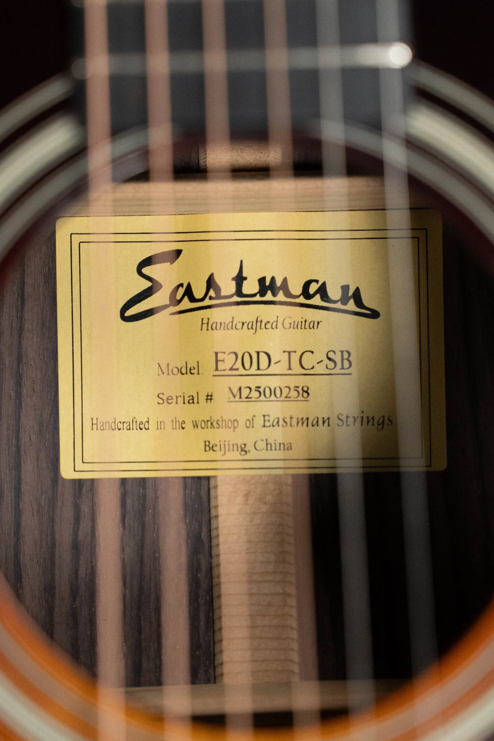 Eastman E20D-TC-SB Thermo-Cured Adirondack/Rosewood Dreadnought Acoustic Guitar #0258 - Image 3