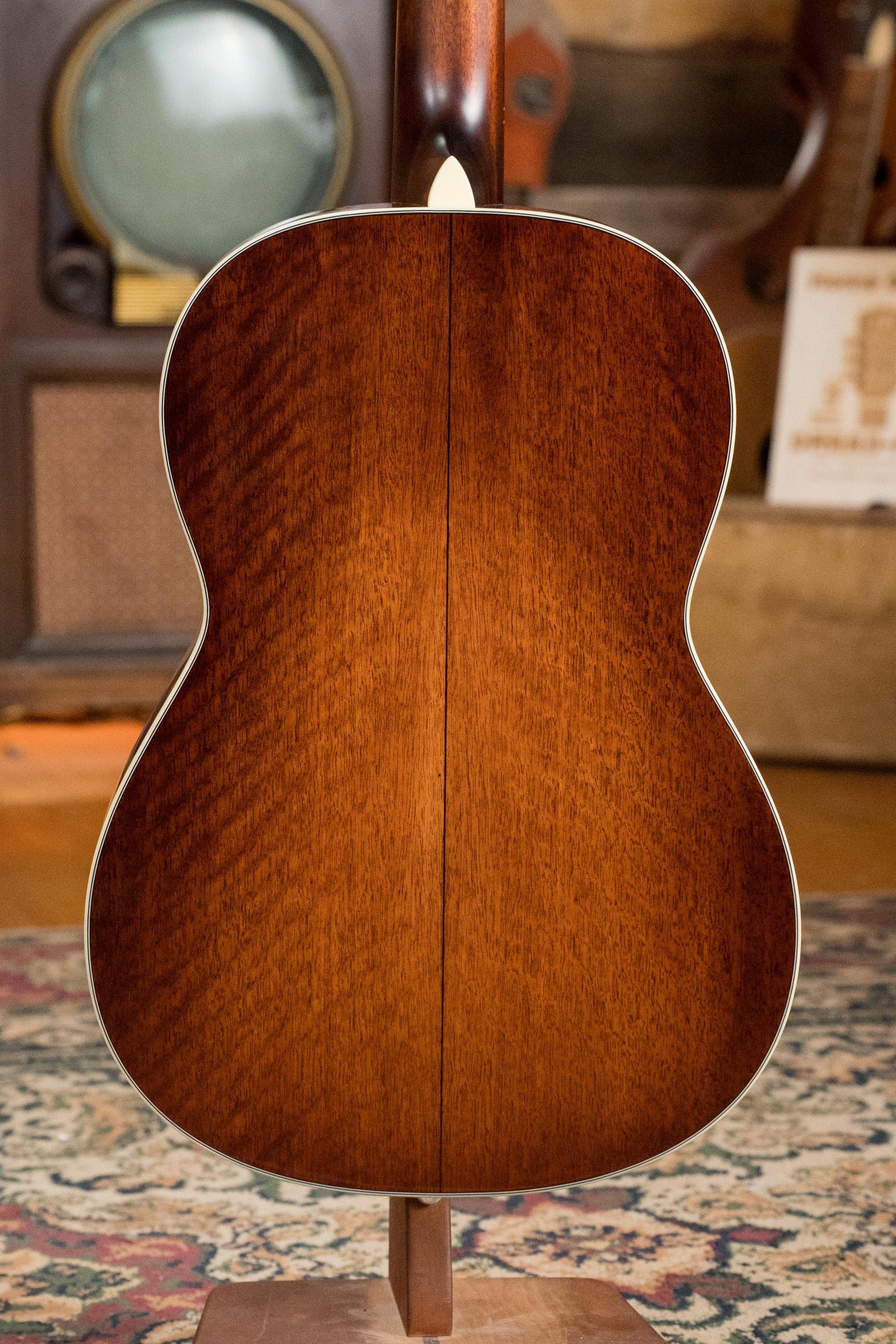 Eastman E6-LGSS-TC-SB Thermo-Cured Sitka/Mahogany LG-Style Slope Shoulder Sunburst Acoustic Guitar #9348 - Image 8