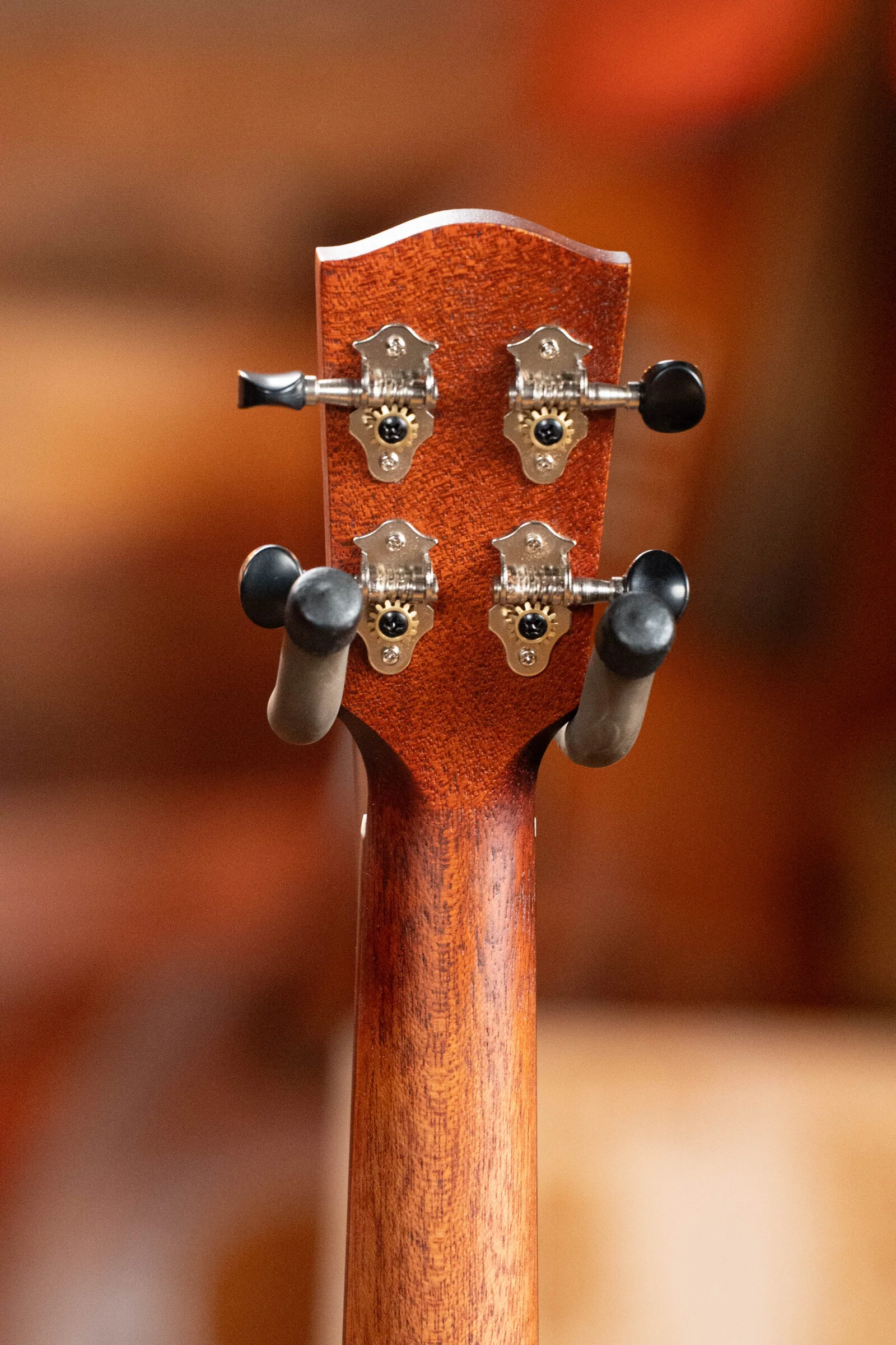 Eastman EU1-T All Mahogany Tenor Ukulele #1132 - Image 10