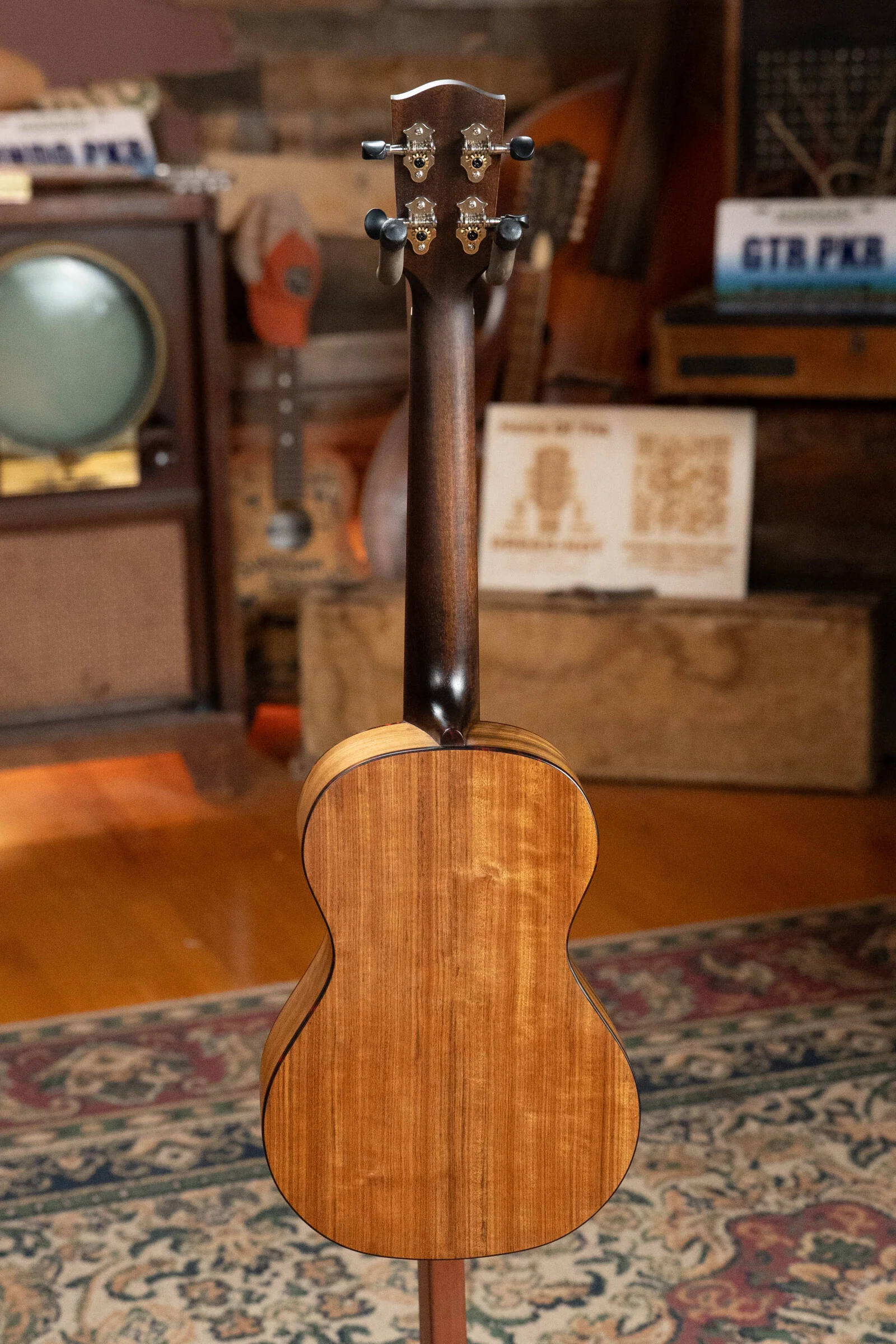 Eastman EU2-T Spruce/Ovangkol Tenor Ukulele #7756 - Image 8