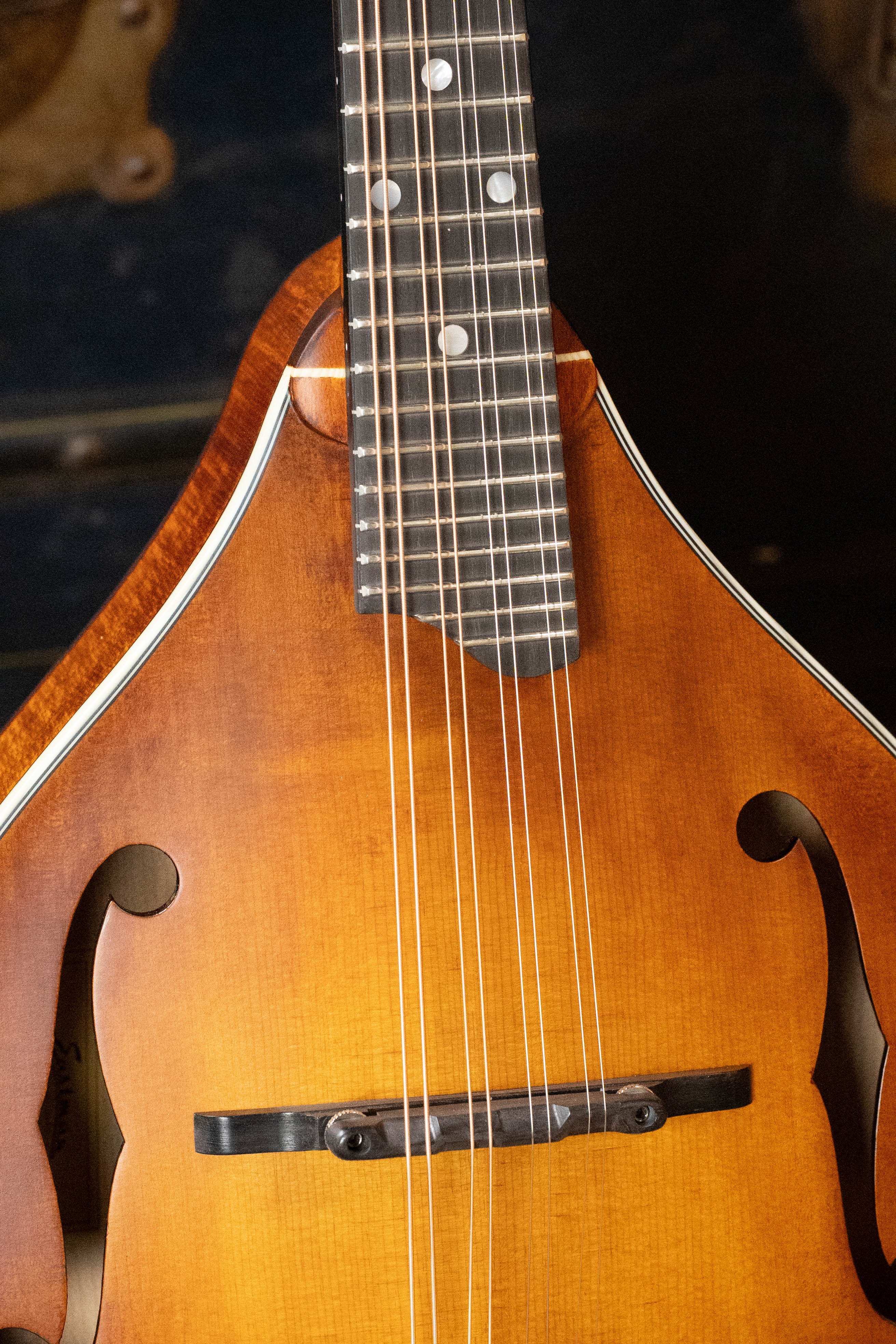 PRE-ORDER DEPOSIT ONLY *New 2026 Model* Eastman MD305 Wide Nut Adirondack/Maple A-Style Mandolin - Image 3