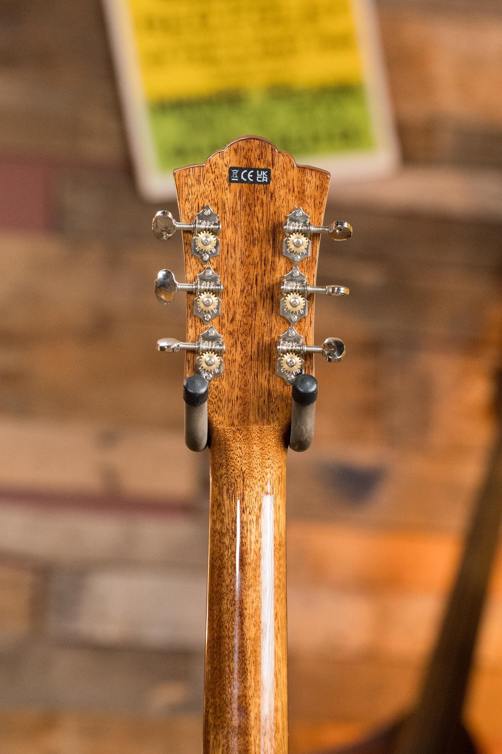 Guild OM-140CE Sitka/African Mahogany Natural OM Cutaway Guitar w/Electronics #4964 - Image 11