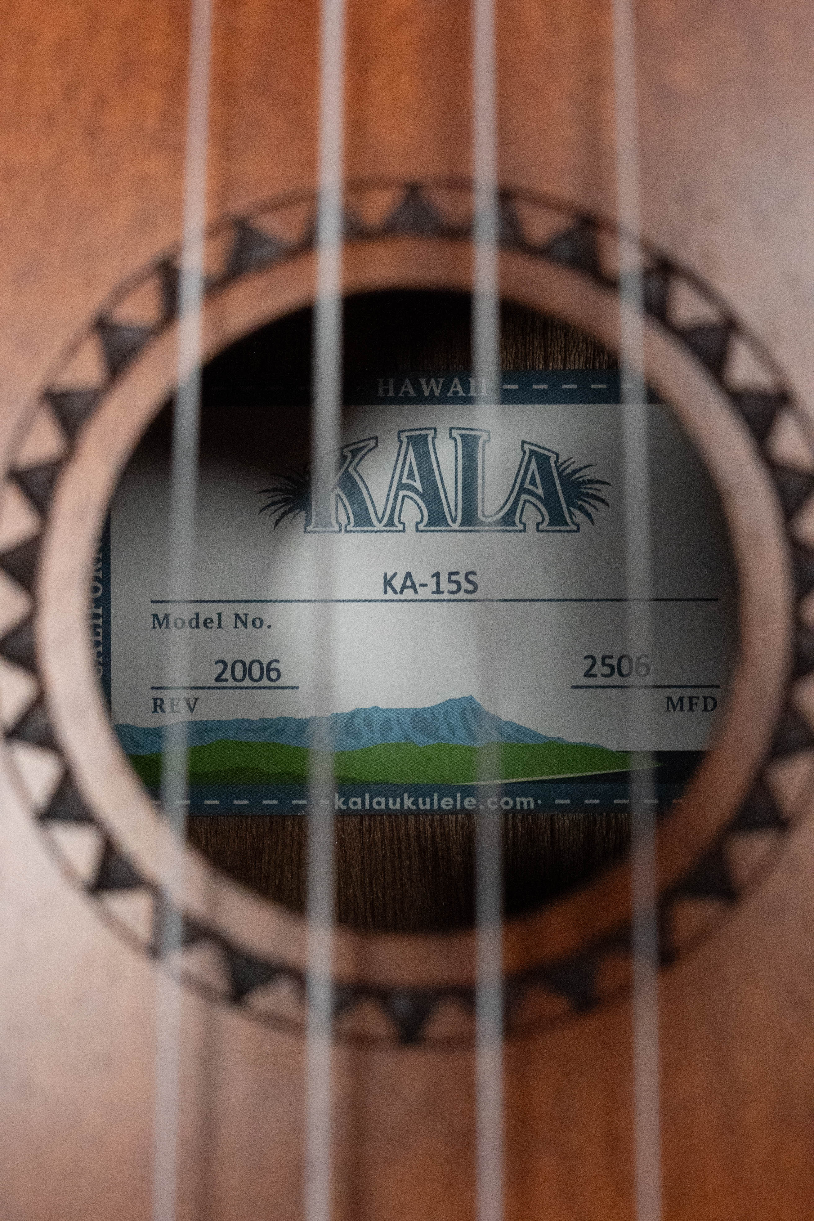 Kala KA-15S Satin Mahogany Soprano Ukulele - Image 3
