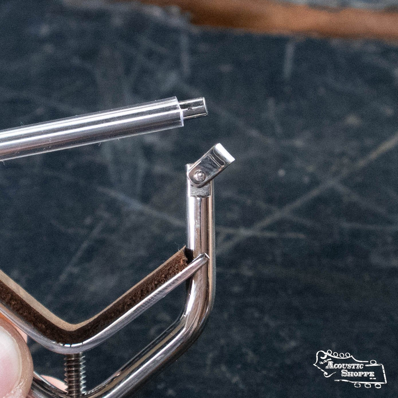 Kat Eyz Stainless Steel 0" Radius Banjo Capo (1/4 TS) - Image 3