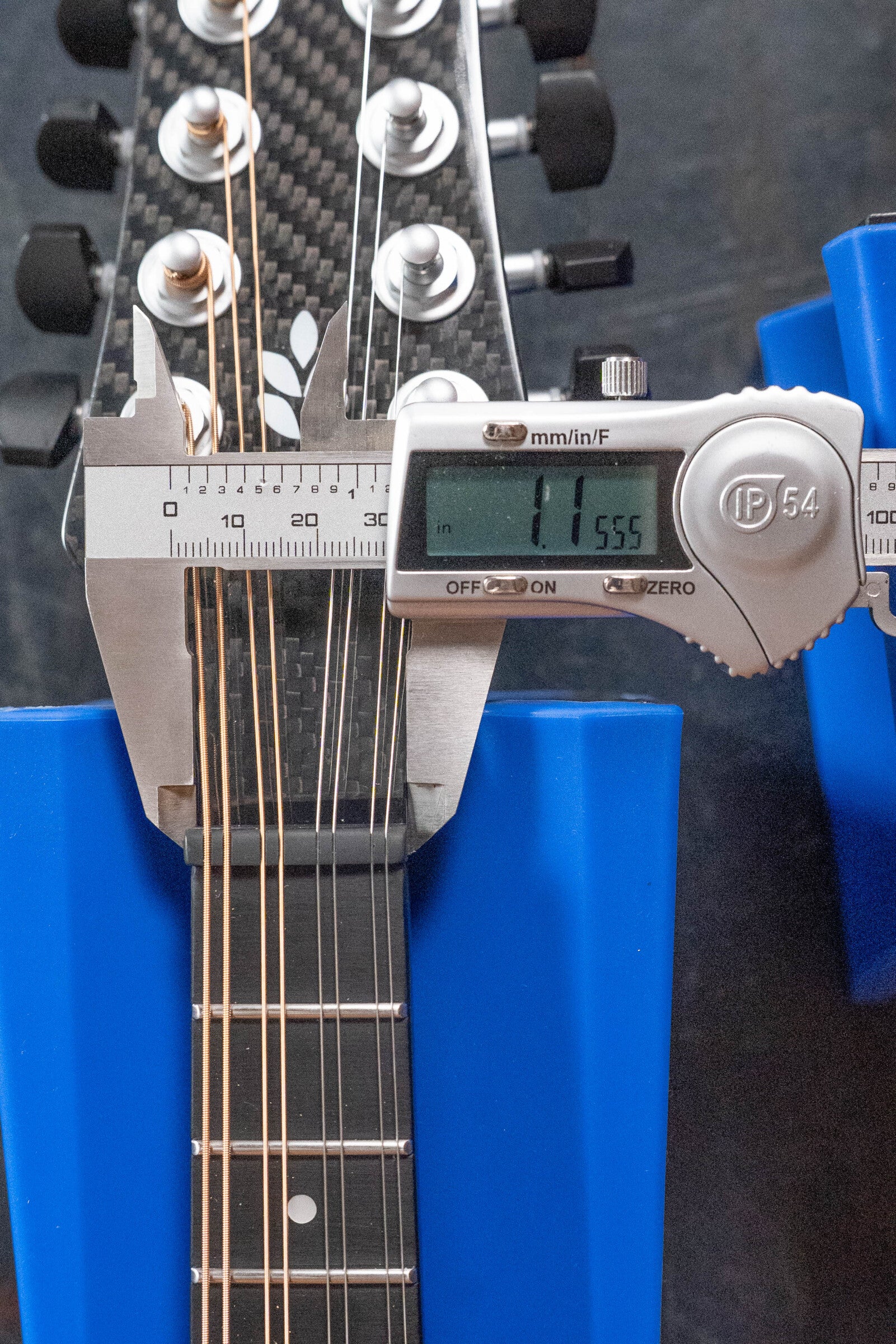 KLOS X_MA_DAE Full Carbon A-Style Mandolin w/KLOS Transducer Pickup #4824 - Image 11