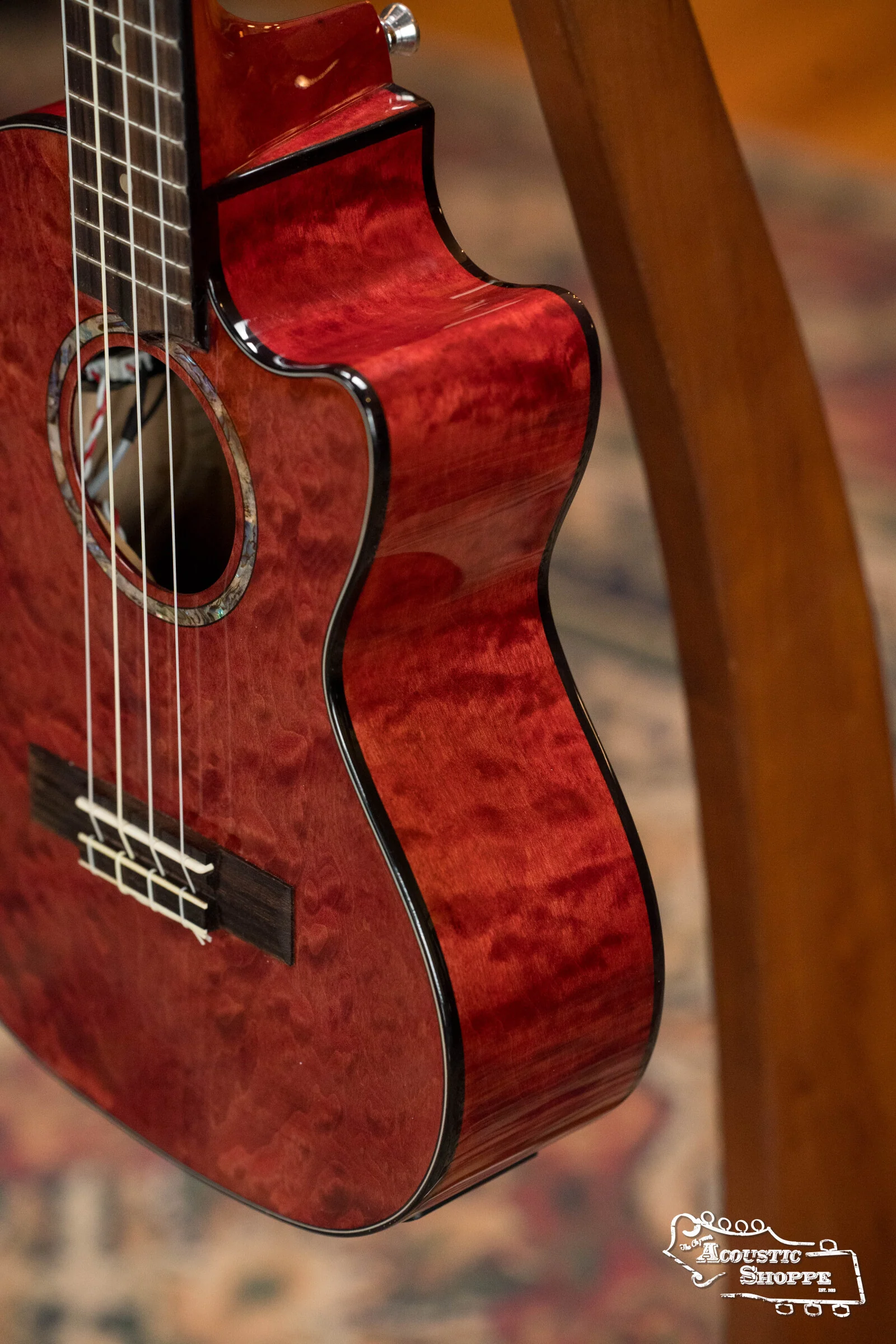 Lanikai QM-RDCET Quilted Red Maple Cutaway Tenor Ukulele w/Fishman Electronic #0205 - Image 9