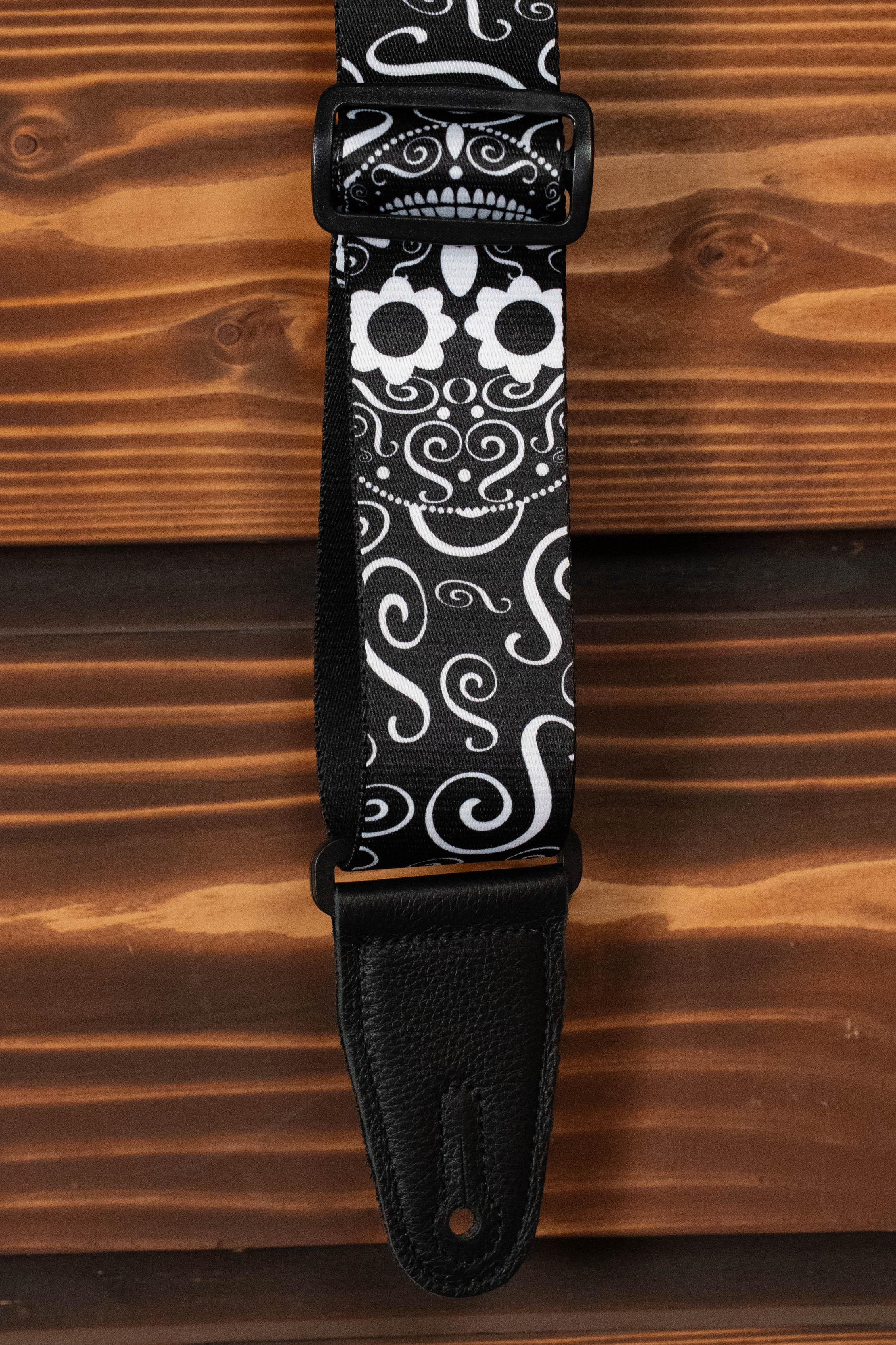 Levy's Calaca Series 2" Skull Guitar Strap - Image 2