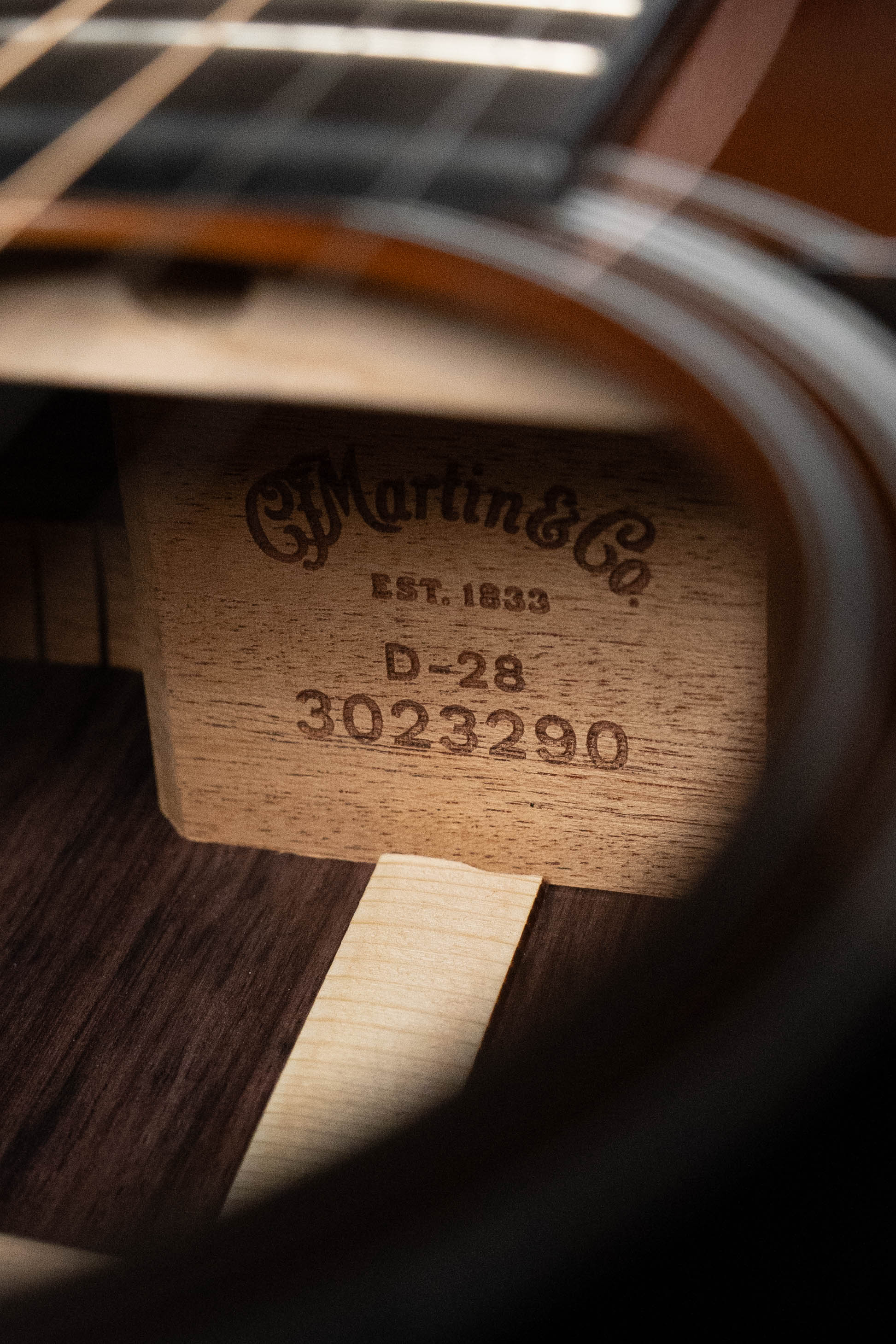 Martin D-28 1933 Ambertone Spruce/Rosewood Dreadnought Acoustic Guitar #3290 - Image 4