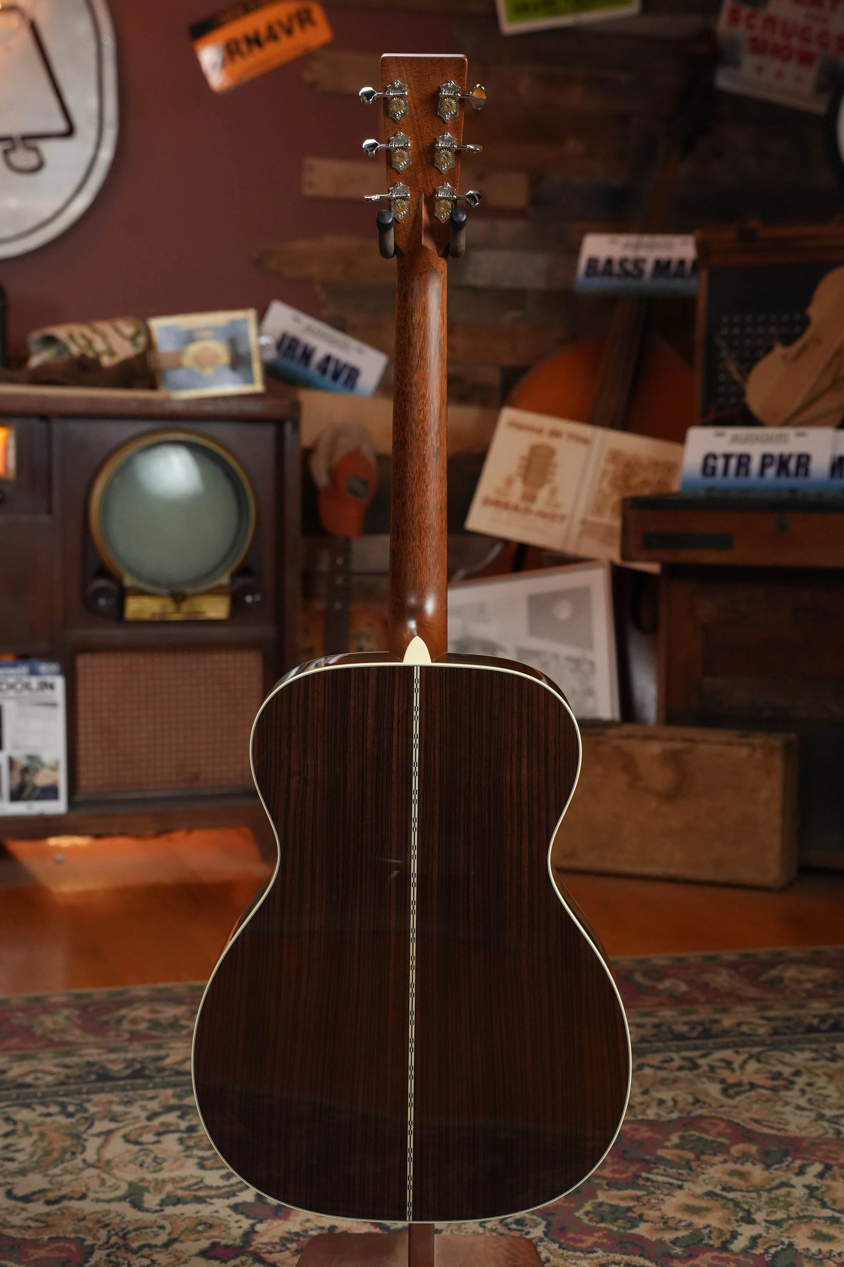 Martin OOO-28 Gloss Spruce/Rosewood OOO Acoustic Guitar #7960 - Image 11