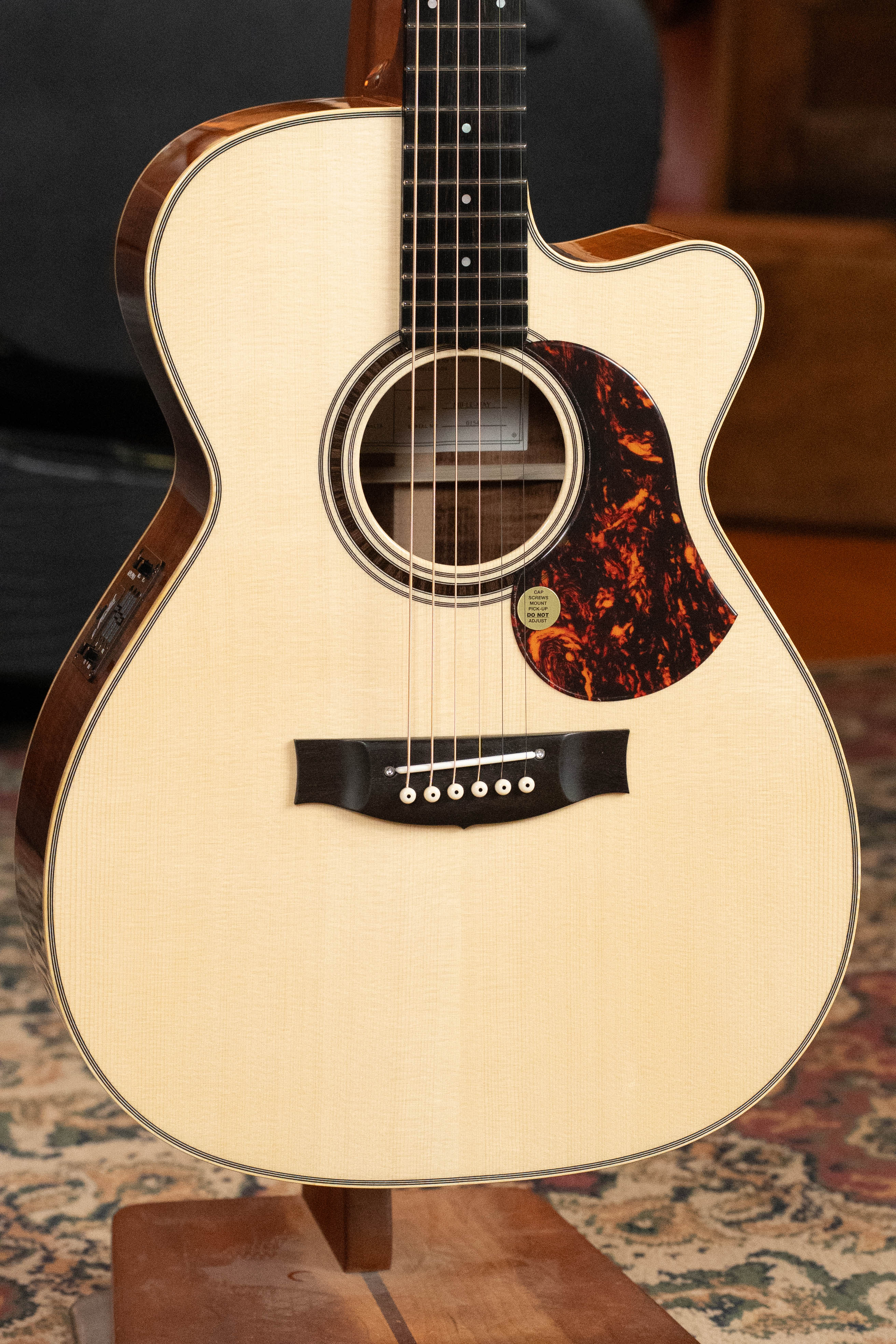 Maton Master Built The L.E May Spruce/Blackwood Deep-body Cutaway Guitar w/Electronics #0154 - Image 8