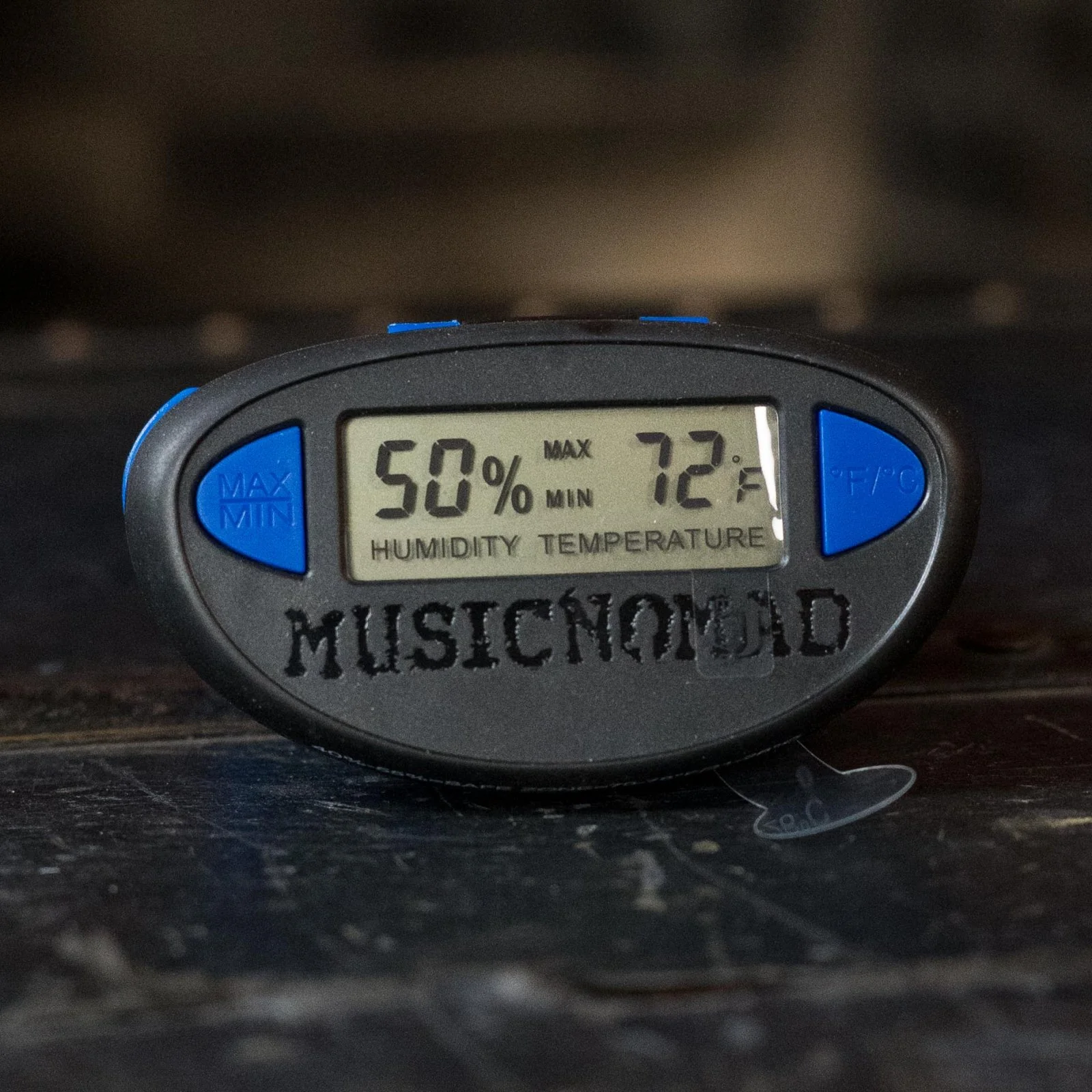Music Nomad The Humitar One - Acoustic Guitar Humidifier & Hygrometer (MN311) - Image 3