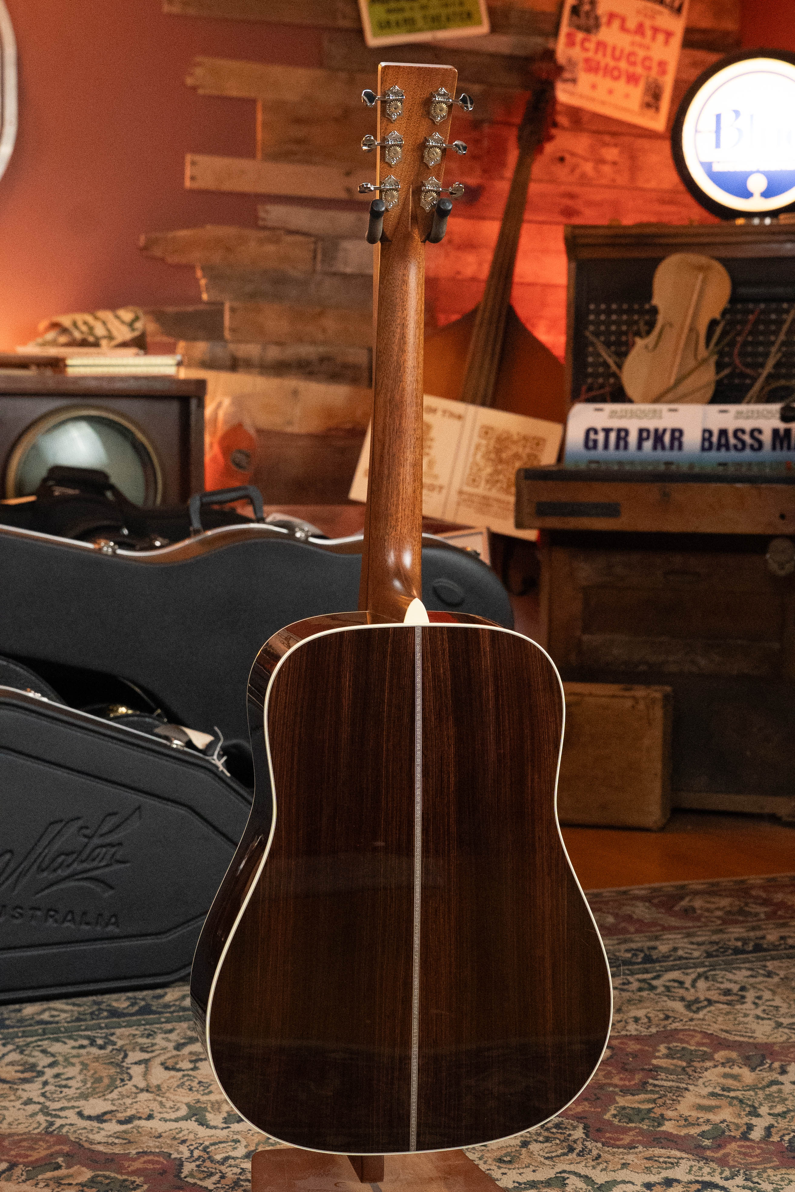 *New 2025 Model* Martin HD-28 Spruce/East Indian Rosewood Dreadnought Acoustic Guitar #3162 - Image 9