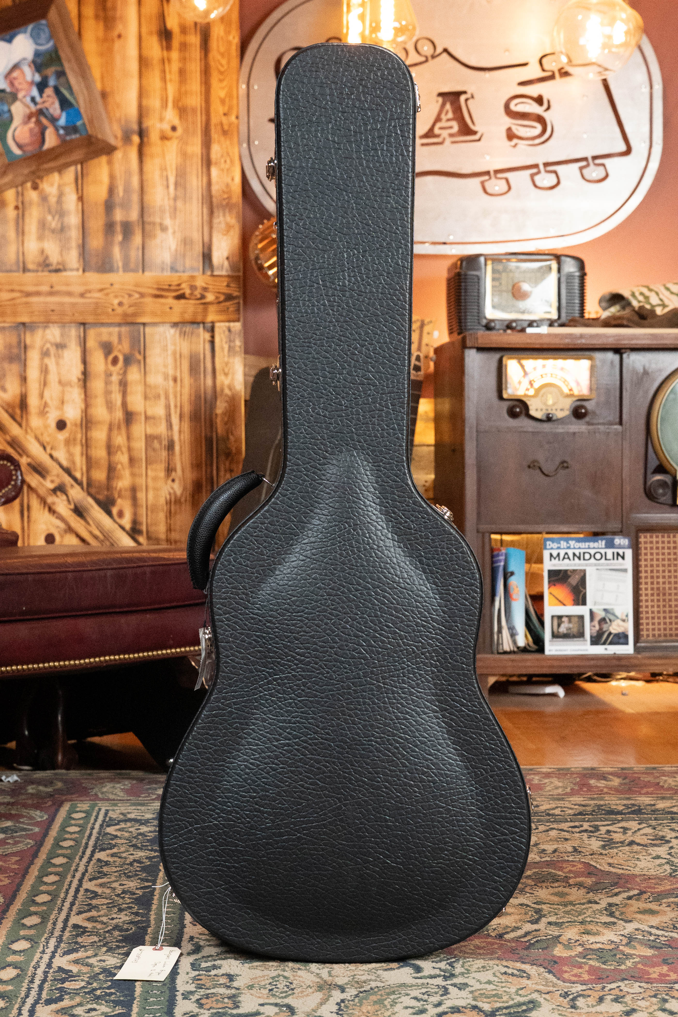*New 2026 Model* Bourgeois Limited Edition Luke Bryan Touchstone Series Aged Tone Sitka/Walnut Slope Shoulder Dreadnought Acoustic Guitar #9243 - Image 13