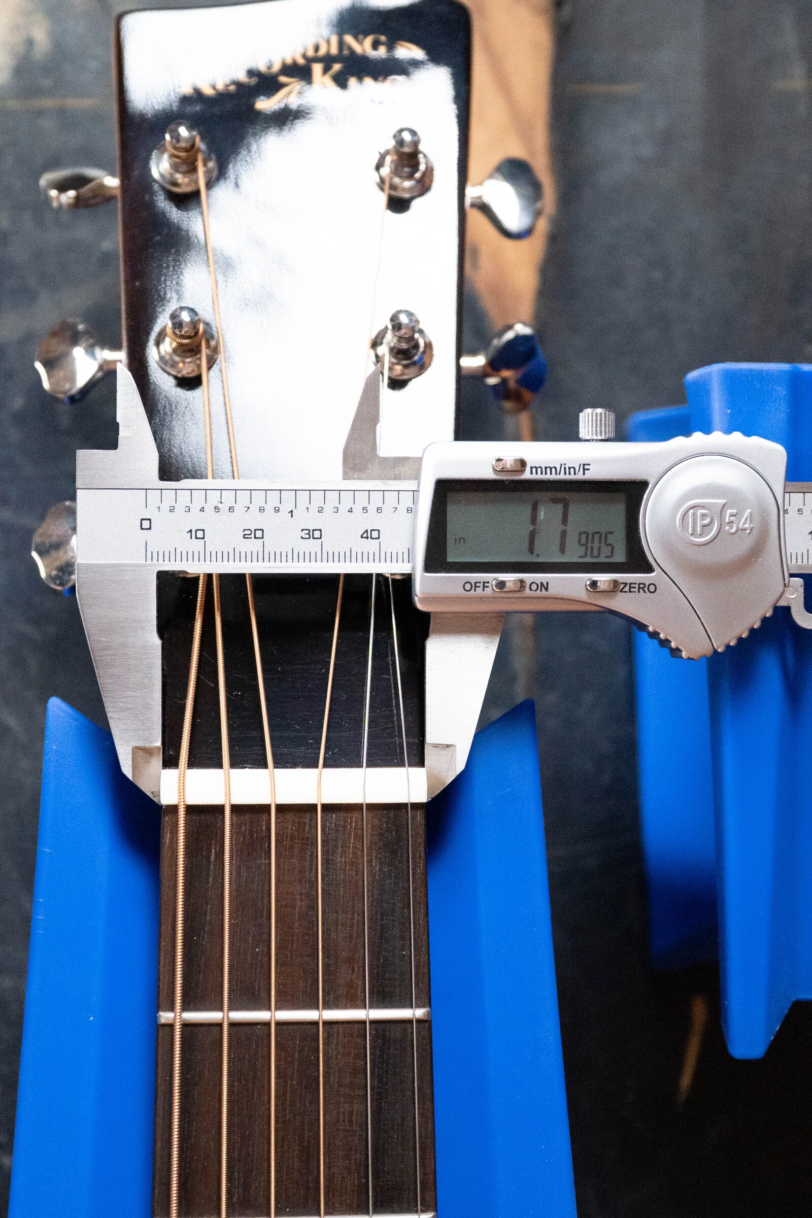 Recording King RO-328 Adirondack/Rosewood OOO Acoustic Guitar #0121 - Image 11