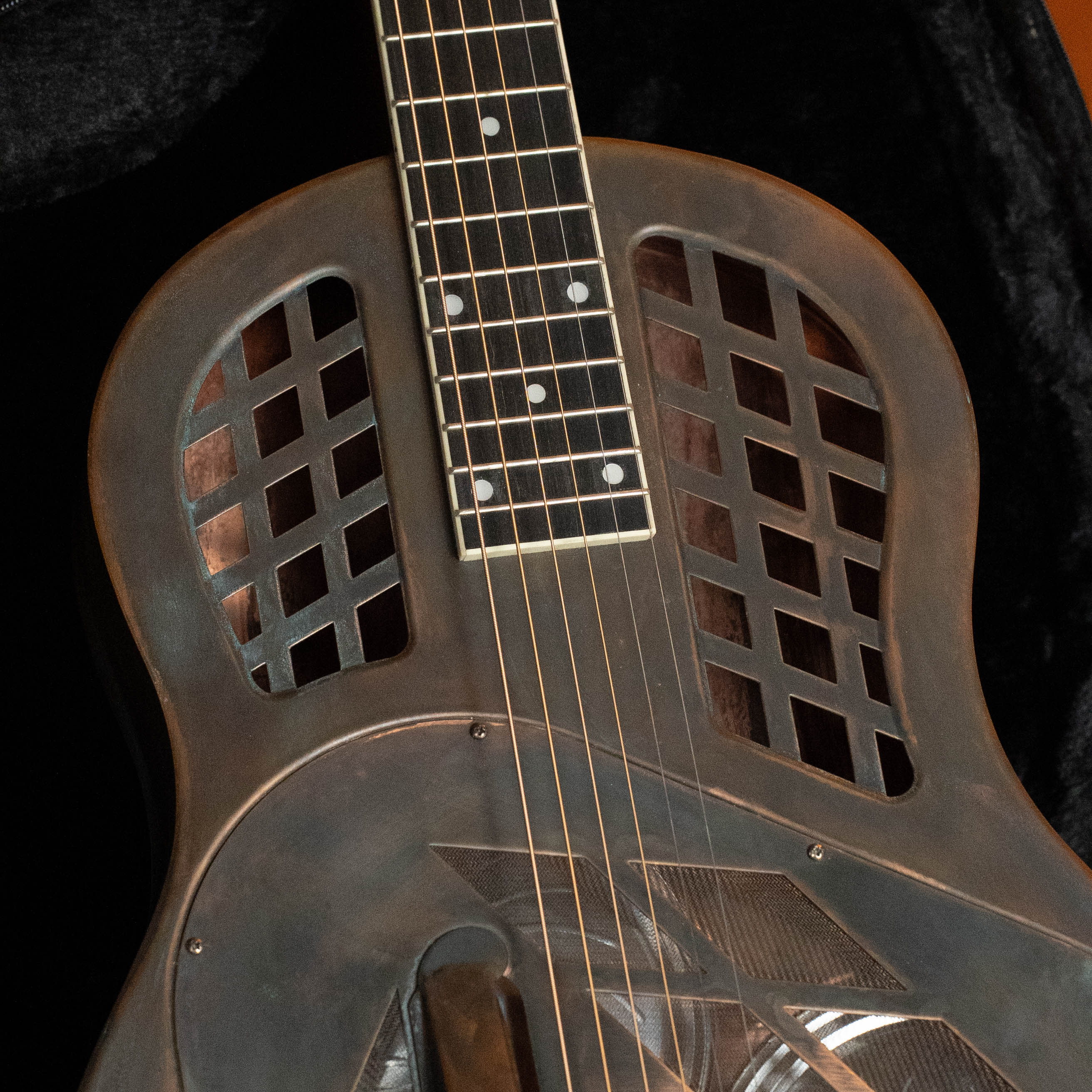 (Used) Republic Tricone Metal Square-neck Guitar - Image 3