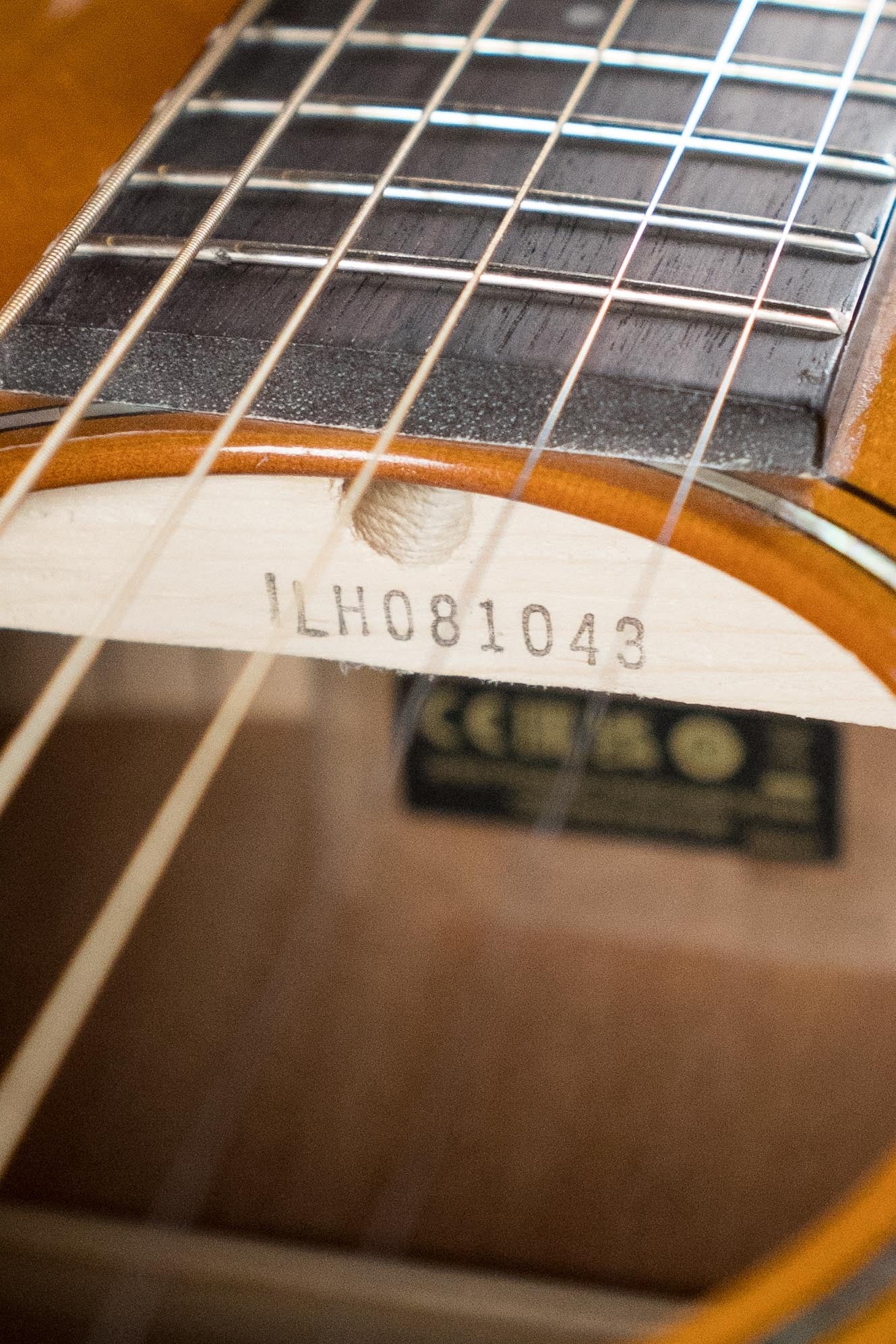 Yamaha CSF3M VN Sitka/Mahogany Vintage Natural Parlor Guitar w/Passive SRT Piezo System #1043 - Image 3