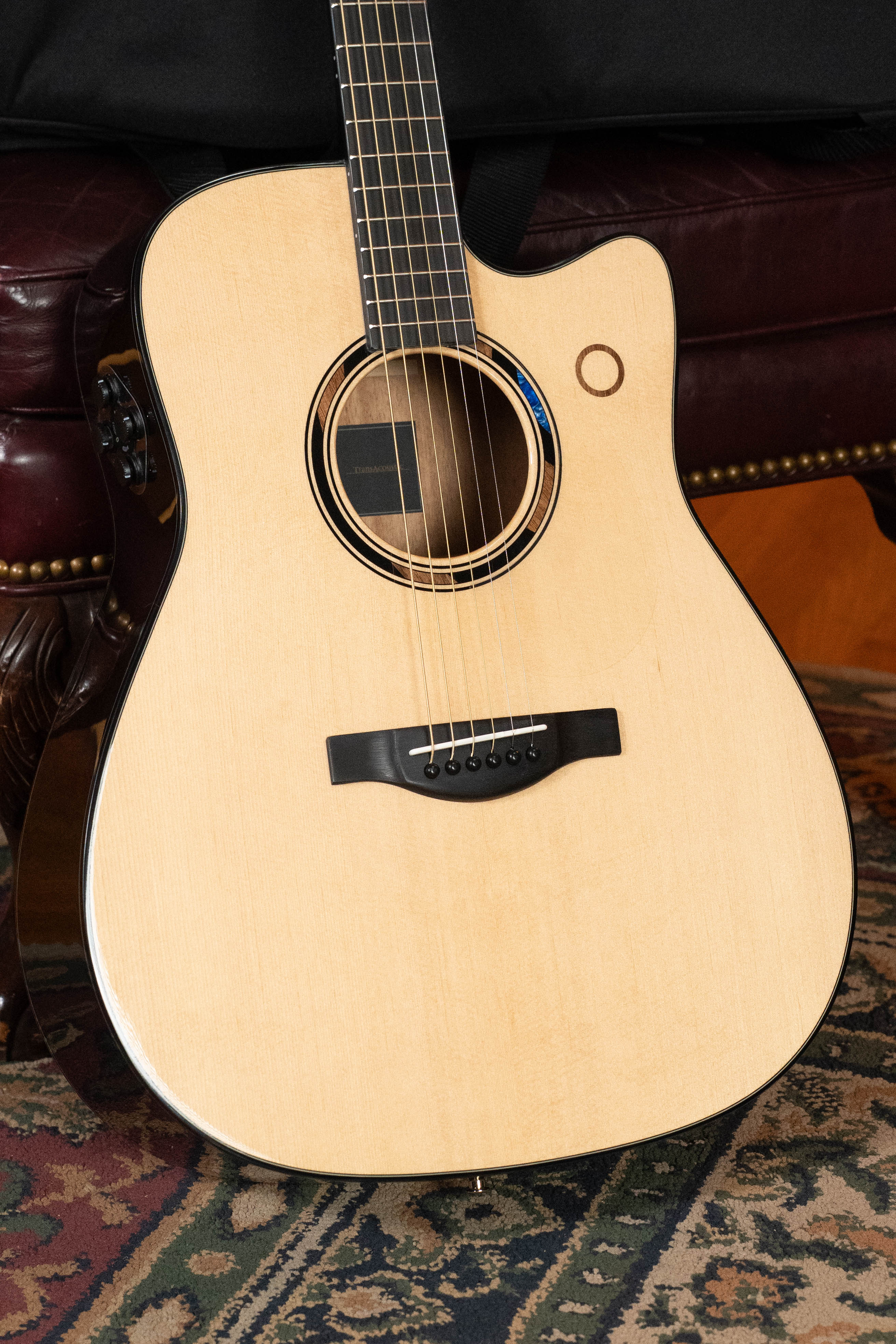 Yamaha TAG3C-NT Sitka/Mahogany Natural Dreadnought Guitar w/the NEWEST TransAcoustic System #0558 - Image 2