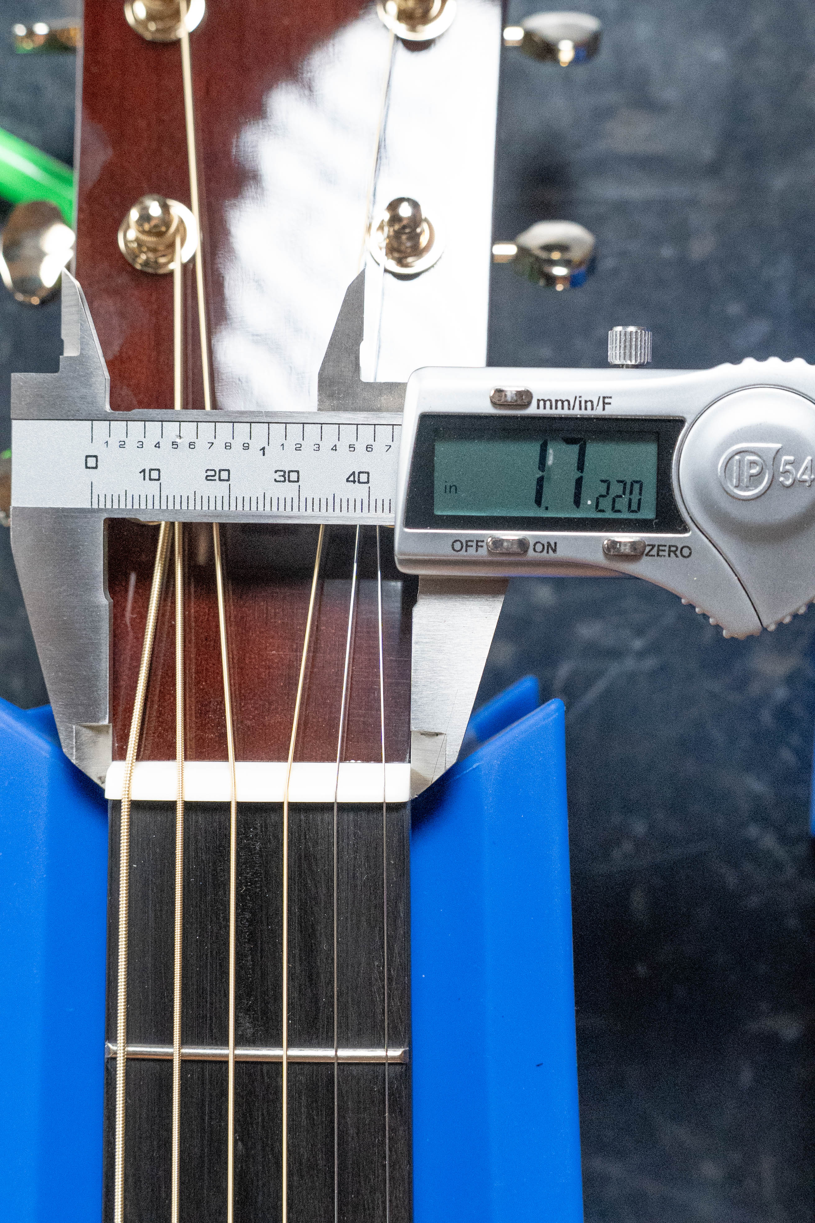 Yamaha TAG3C-SDB Sitka/Mahogany Sandburst Dreadnought Guitar w/the NEWEST TransAcoustic System #0403 - Image 15